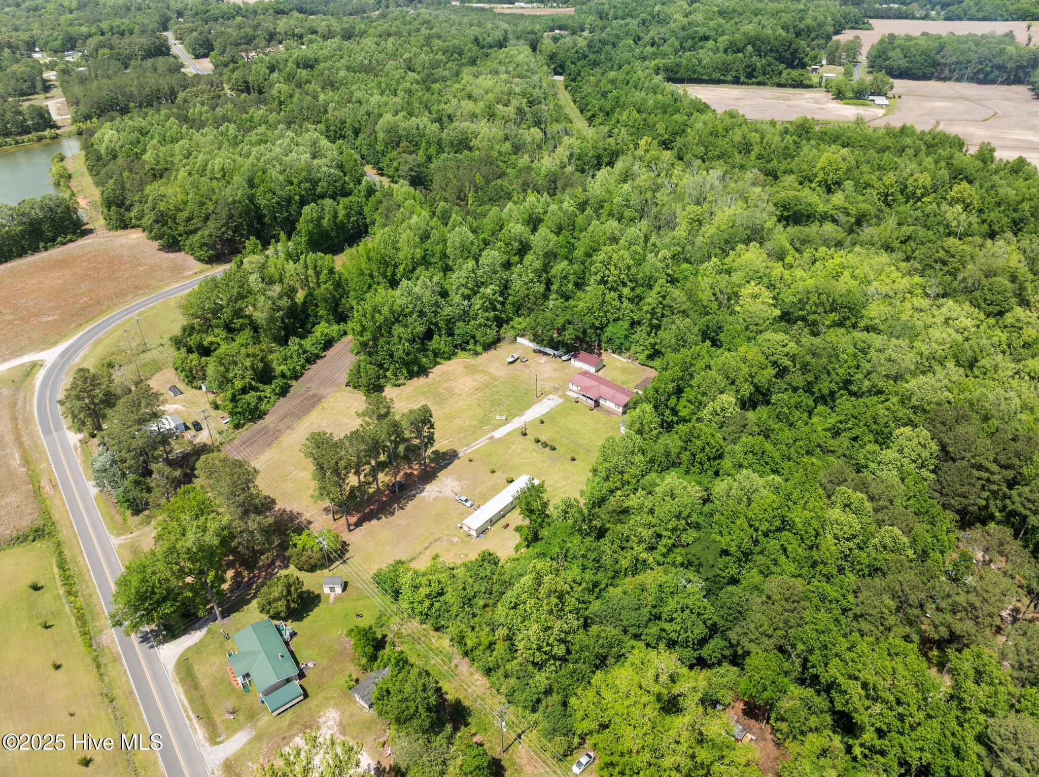 86 Mel Lane Property Photo 39