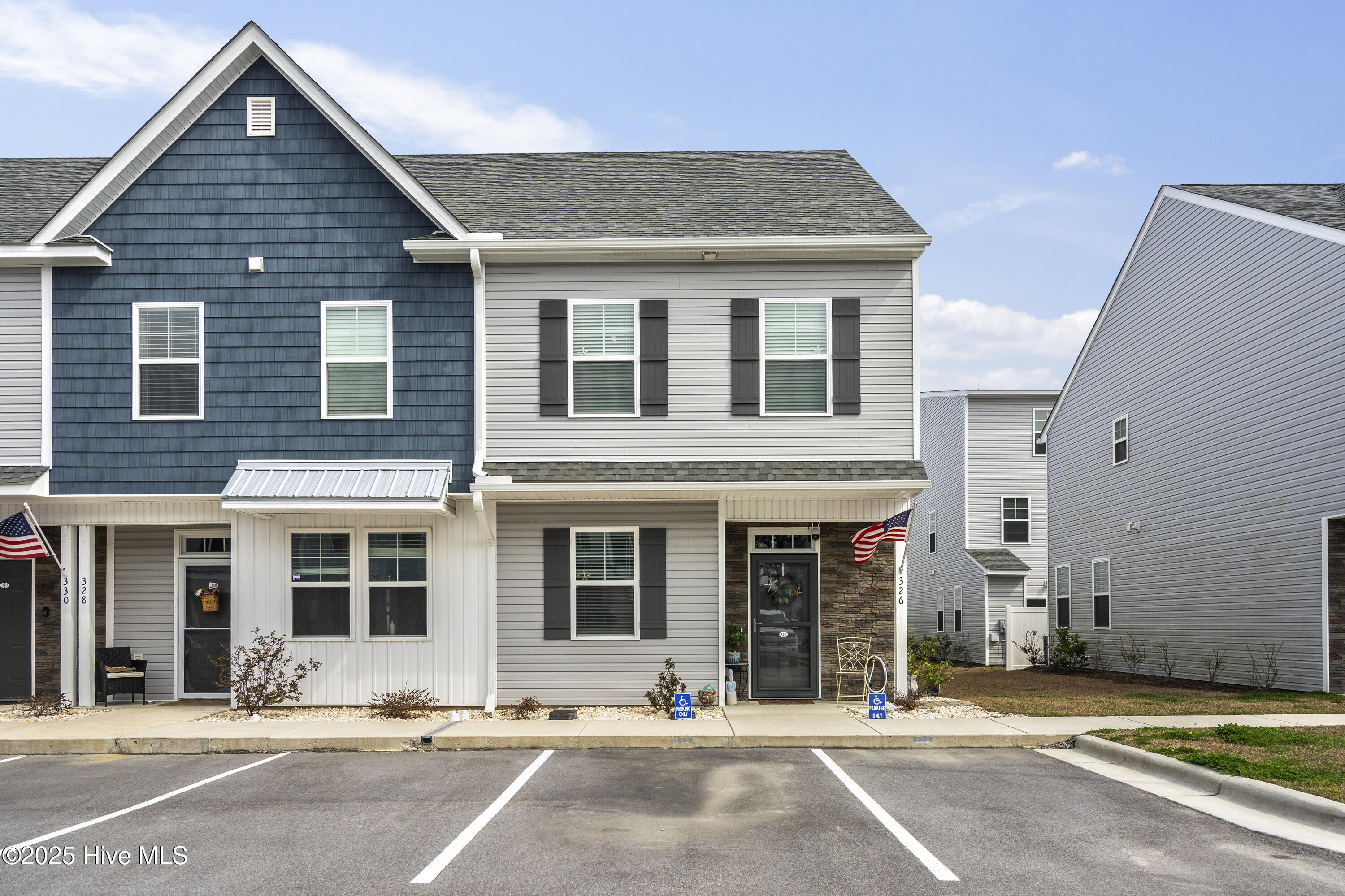 326 Starfish Lane Property Photo 2