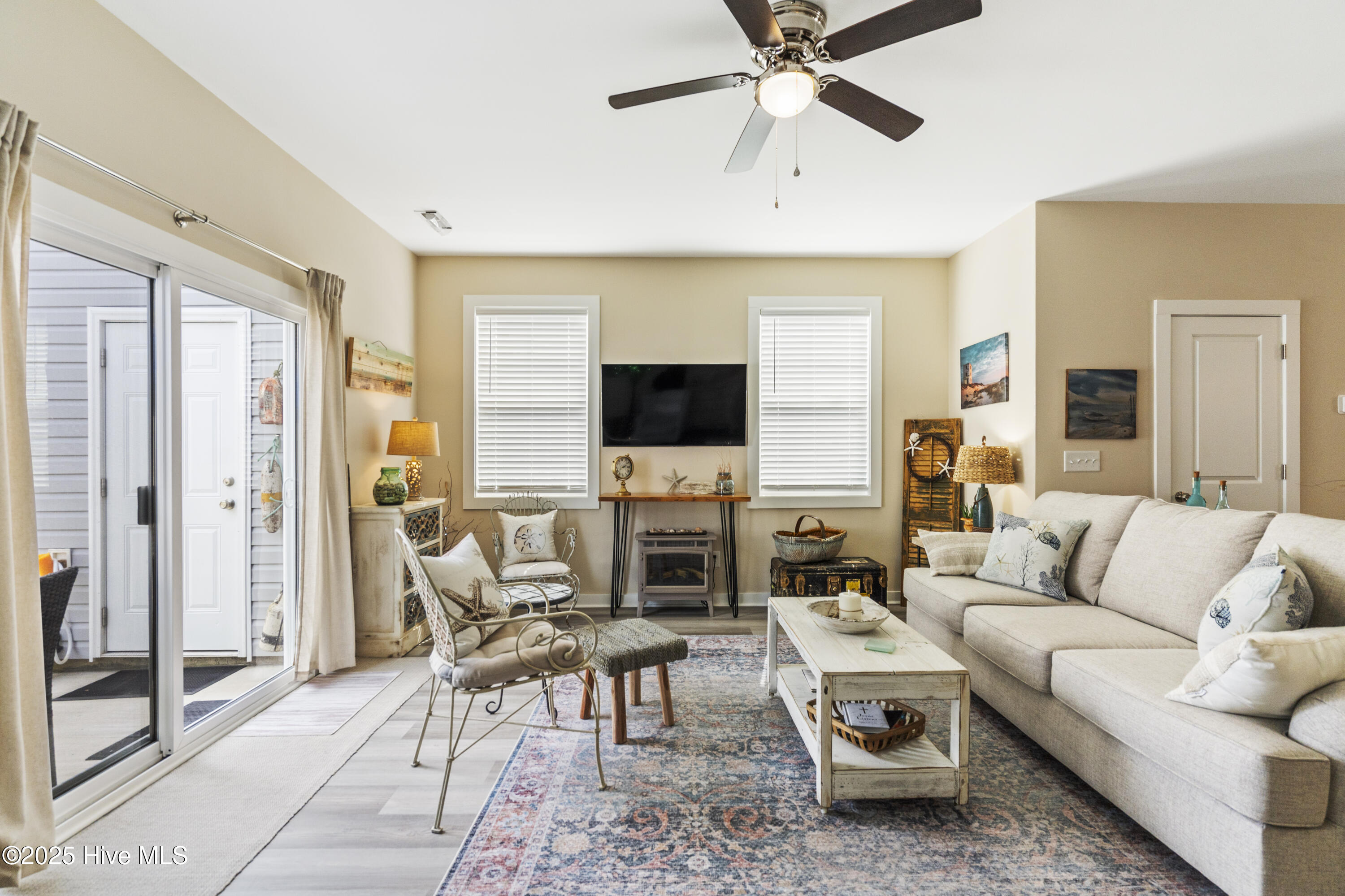 326 Starfish Lane Property Photo 14