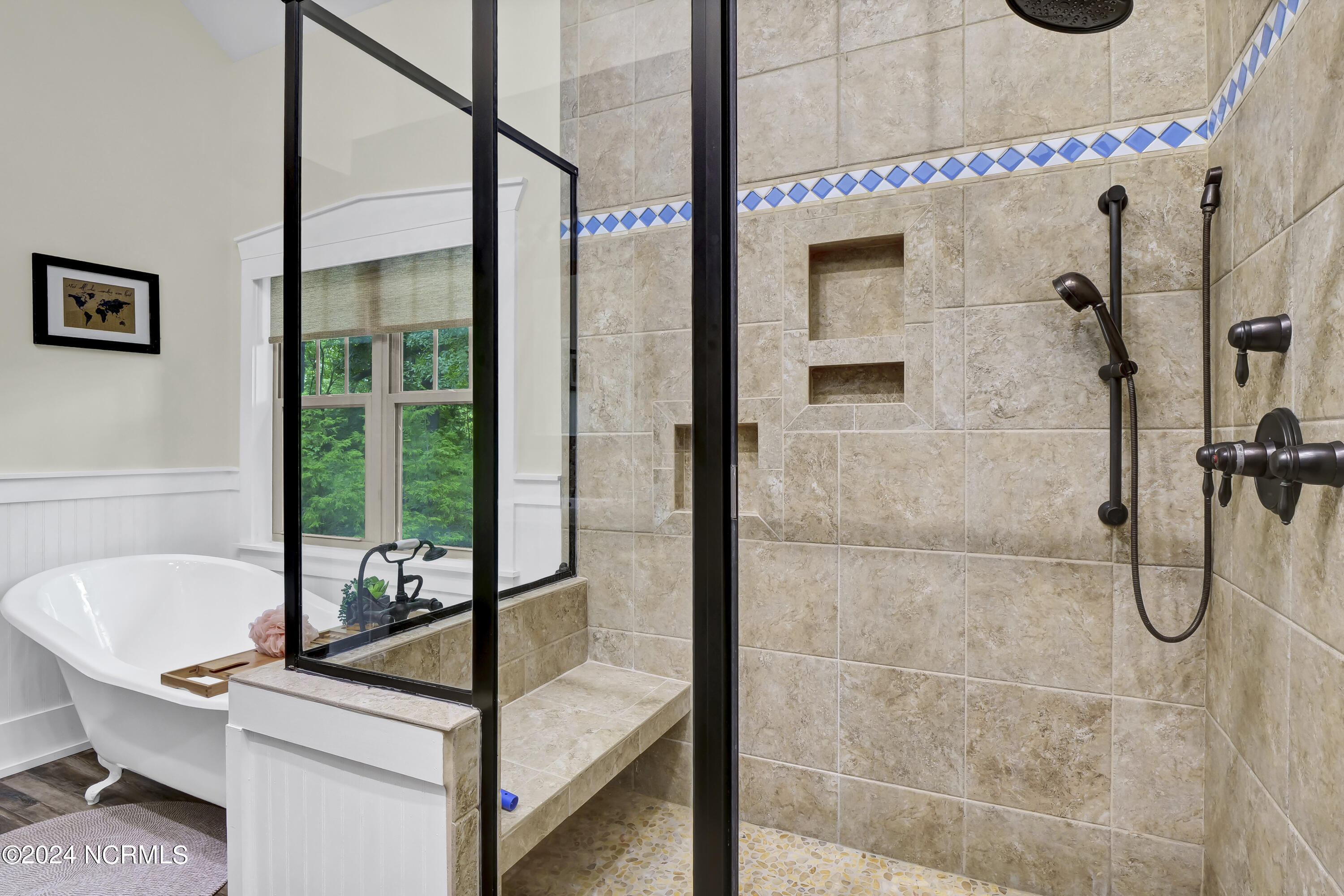907 Grandview Drive Property Photo 30