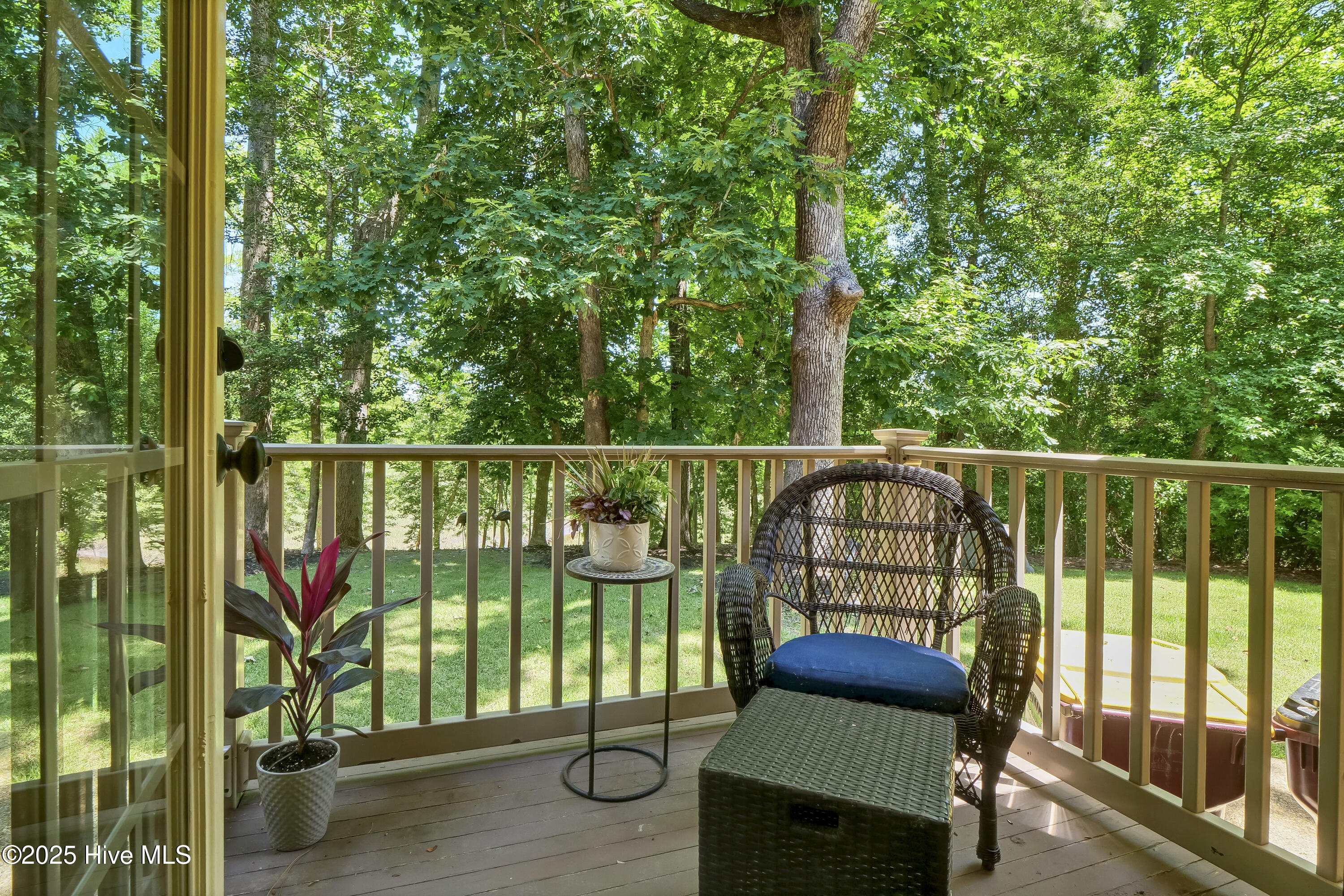 907 Grandview Drive Property Photo 57