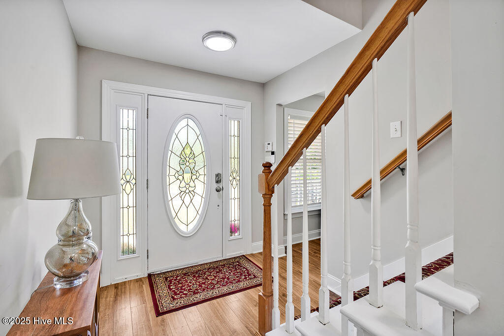 110 Clay Street Property Photo 3