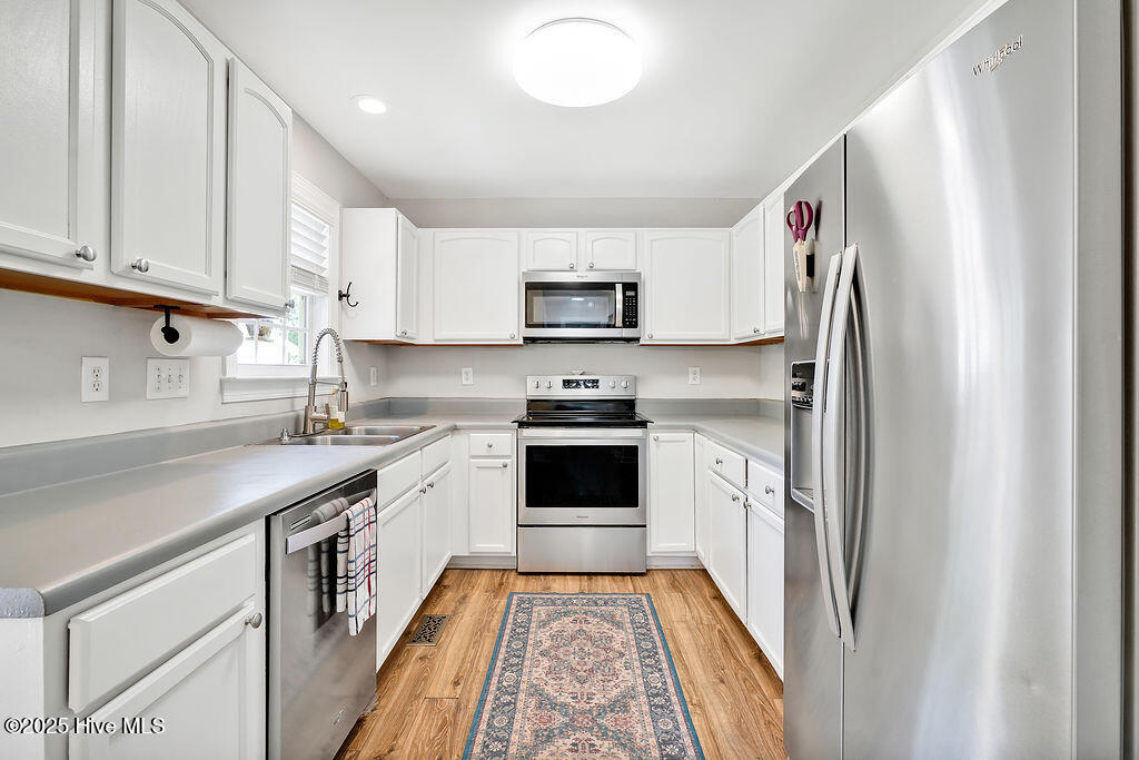 110 Clay Street Property Photo 12