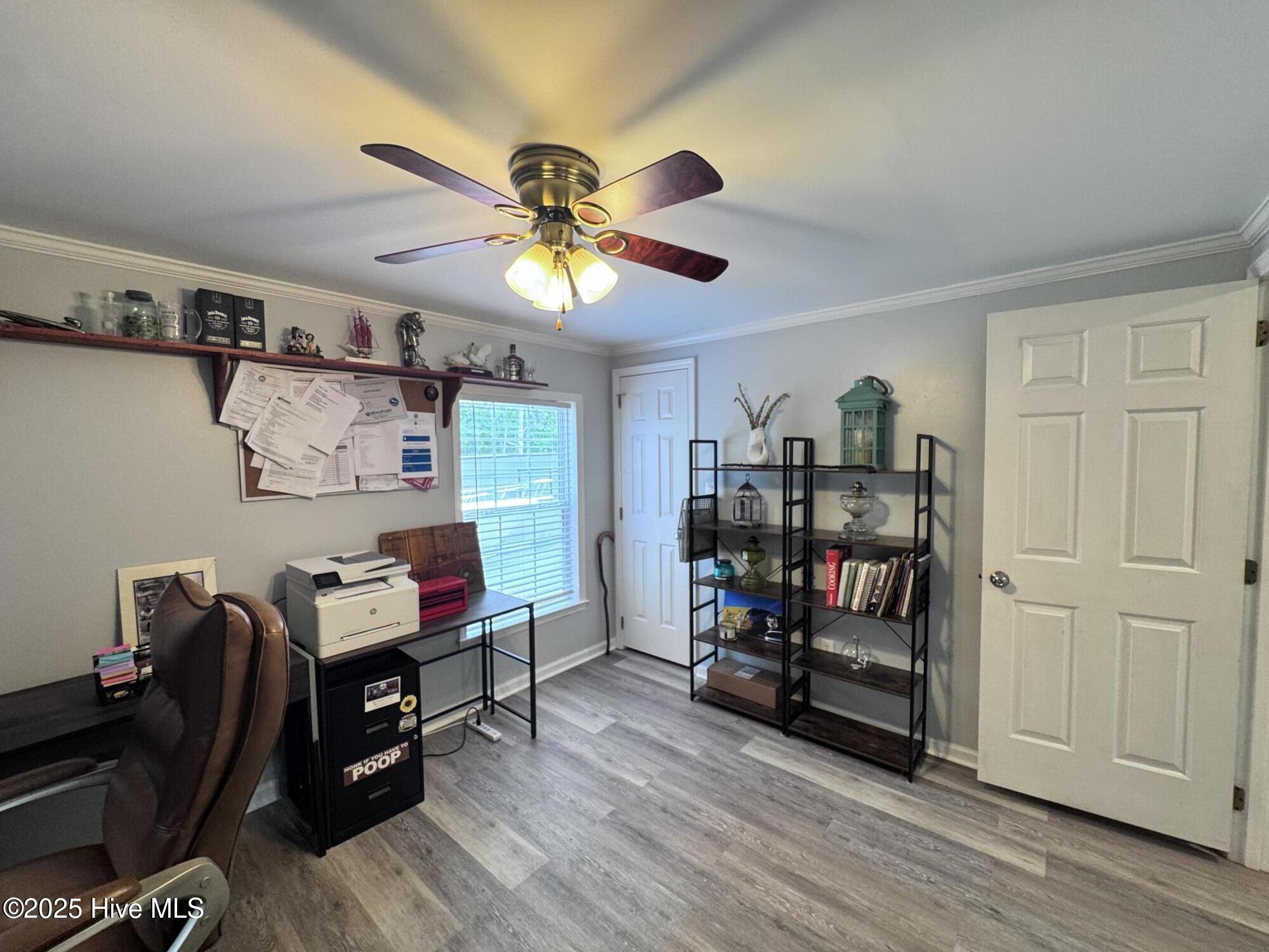 105 Sunset Court Property Photo 27