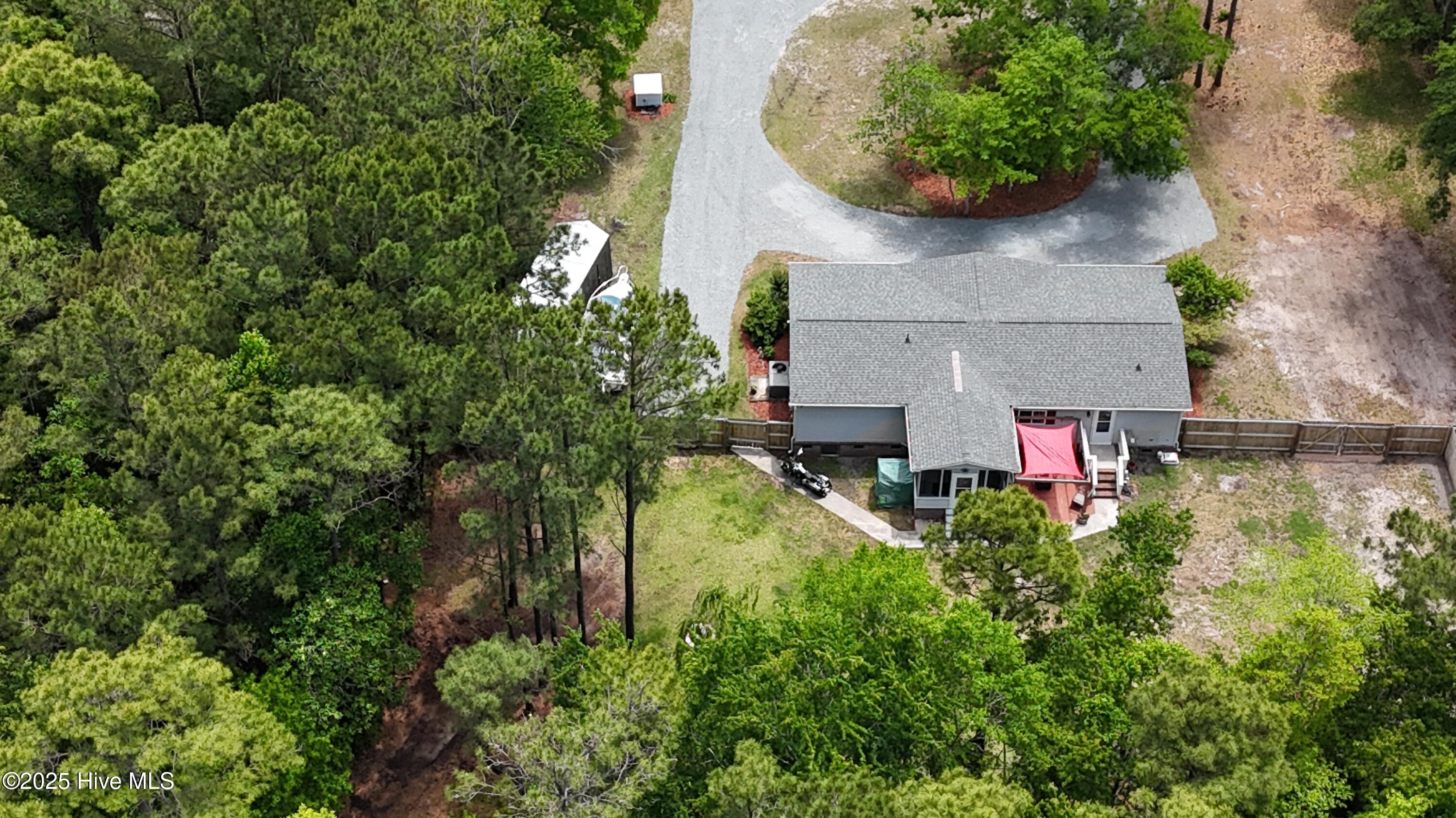 105 Sunset Court Property Photo 37