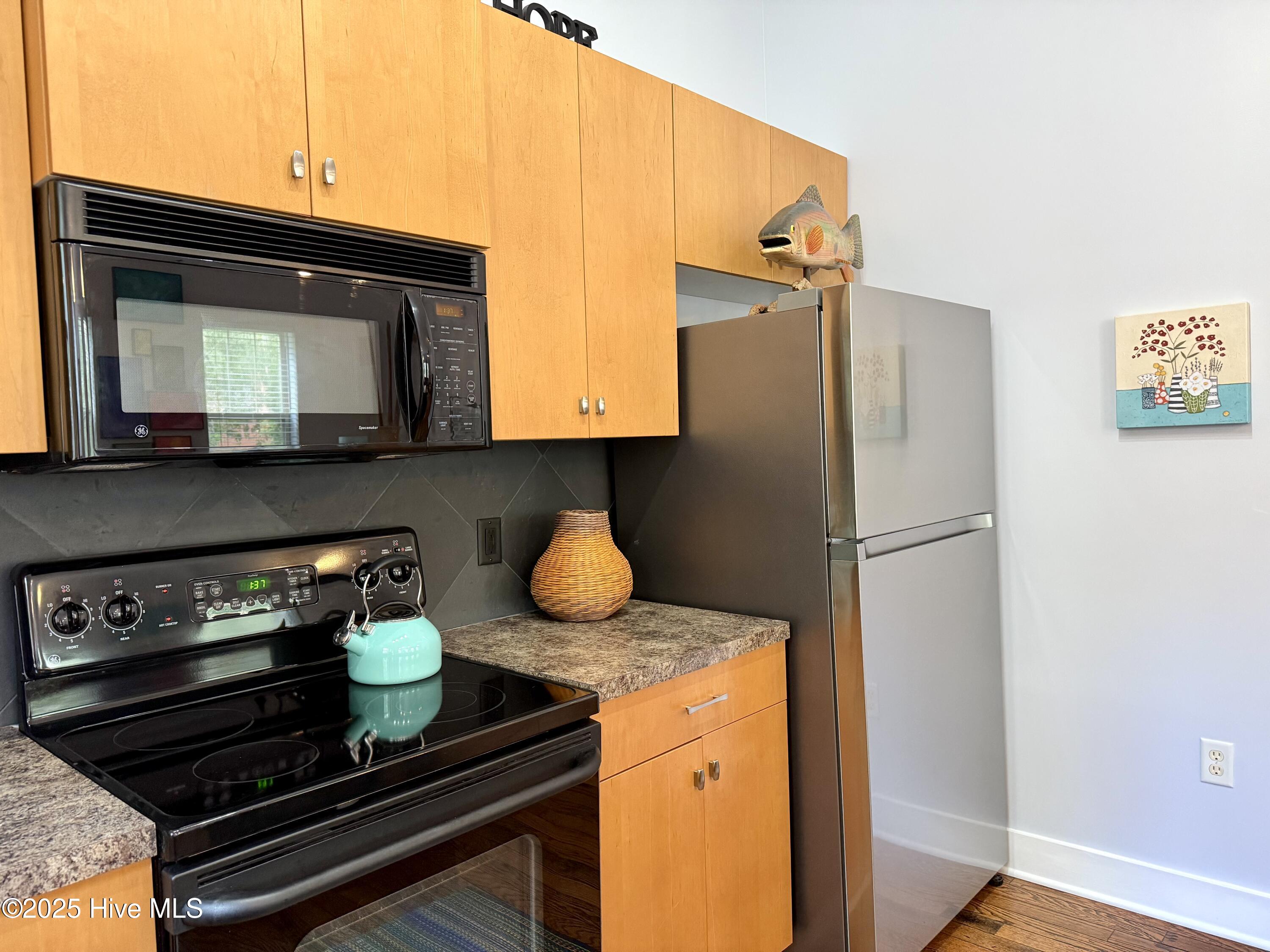 713 N 4th Street Apt 301 Property Photo 7