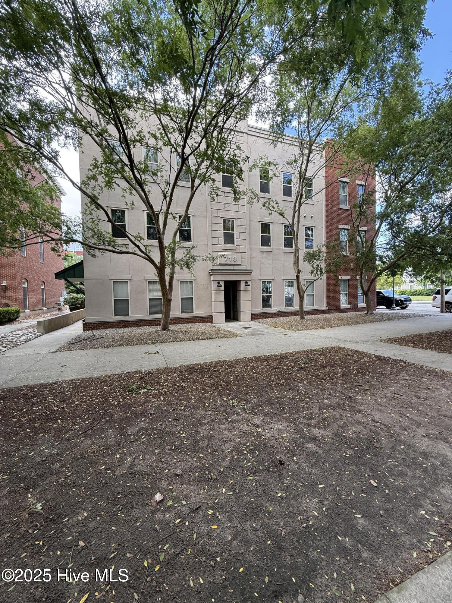 713 N 4th Street Apt 301 Property Photo 30