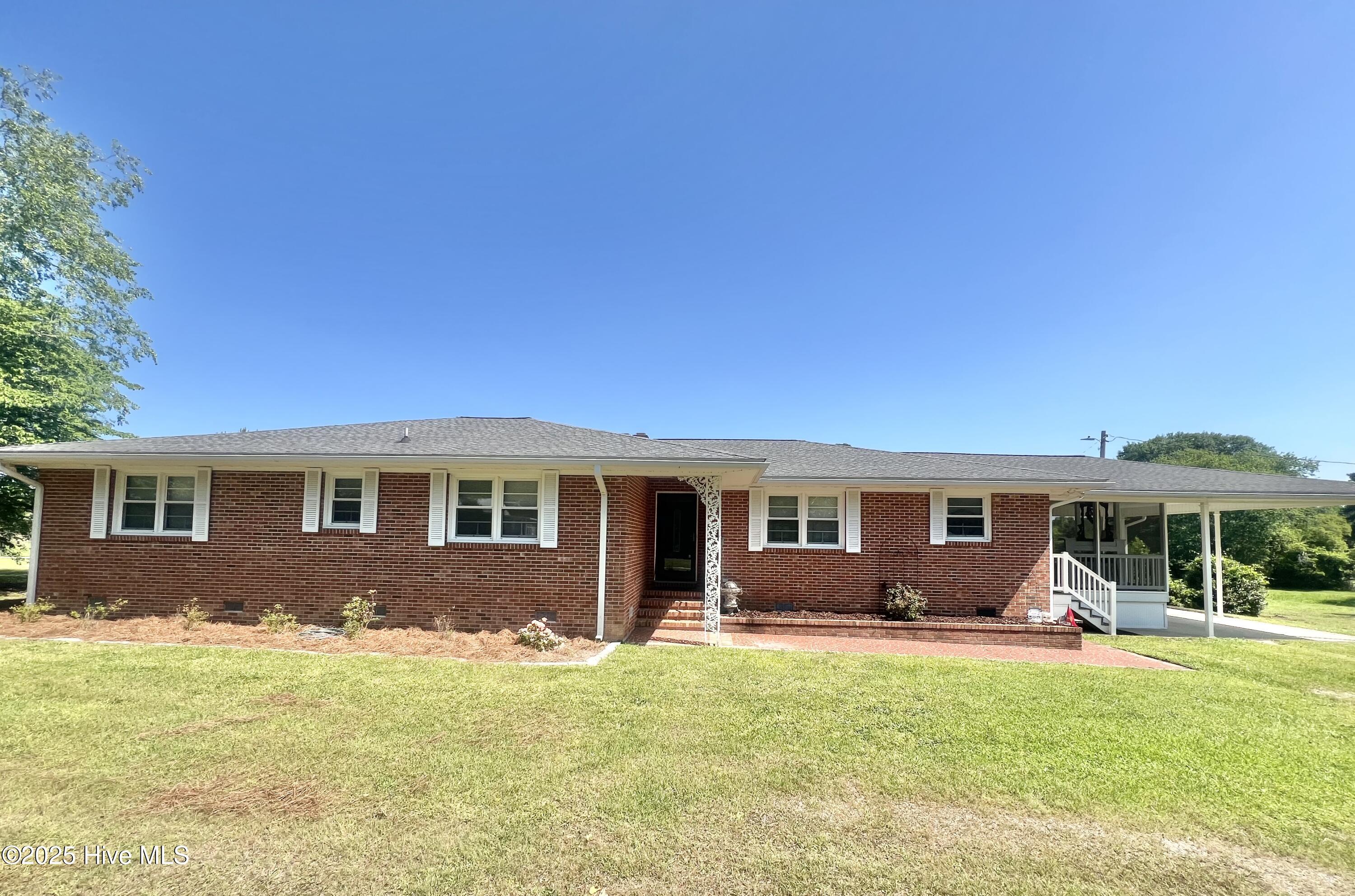 6862 Stagecoach Road Property Photo