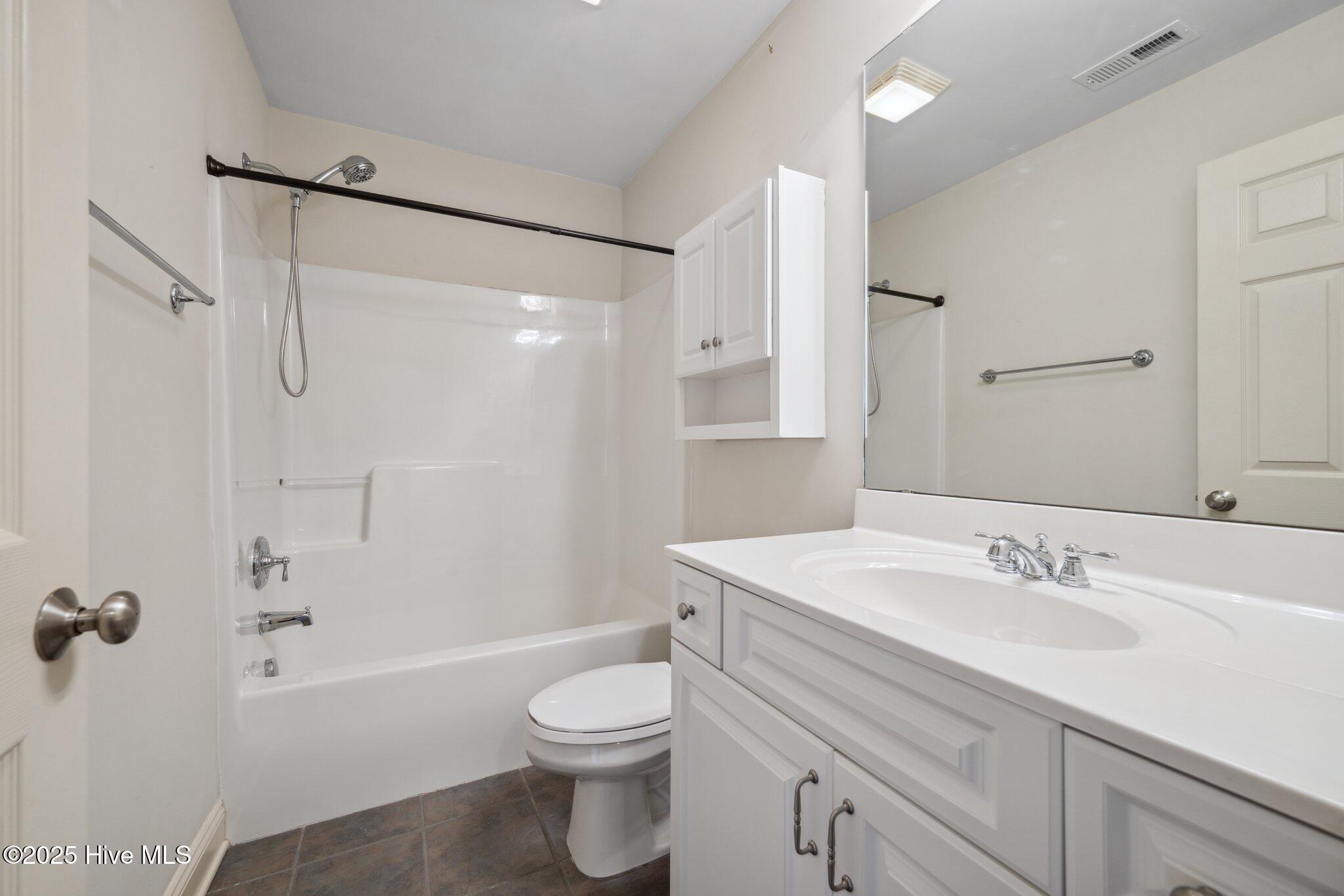 304 Island Cove Court Property Photo 30
