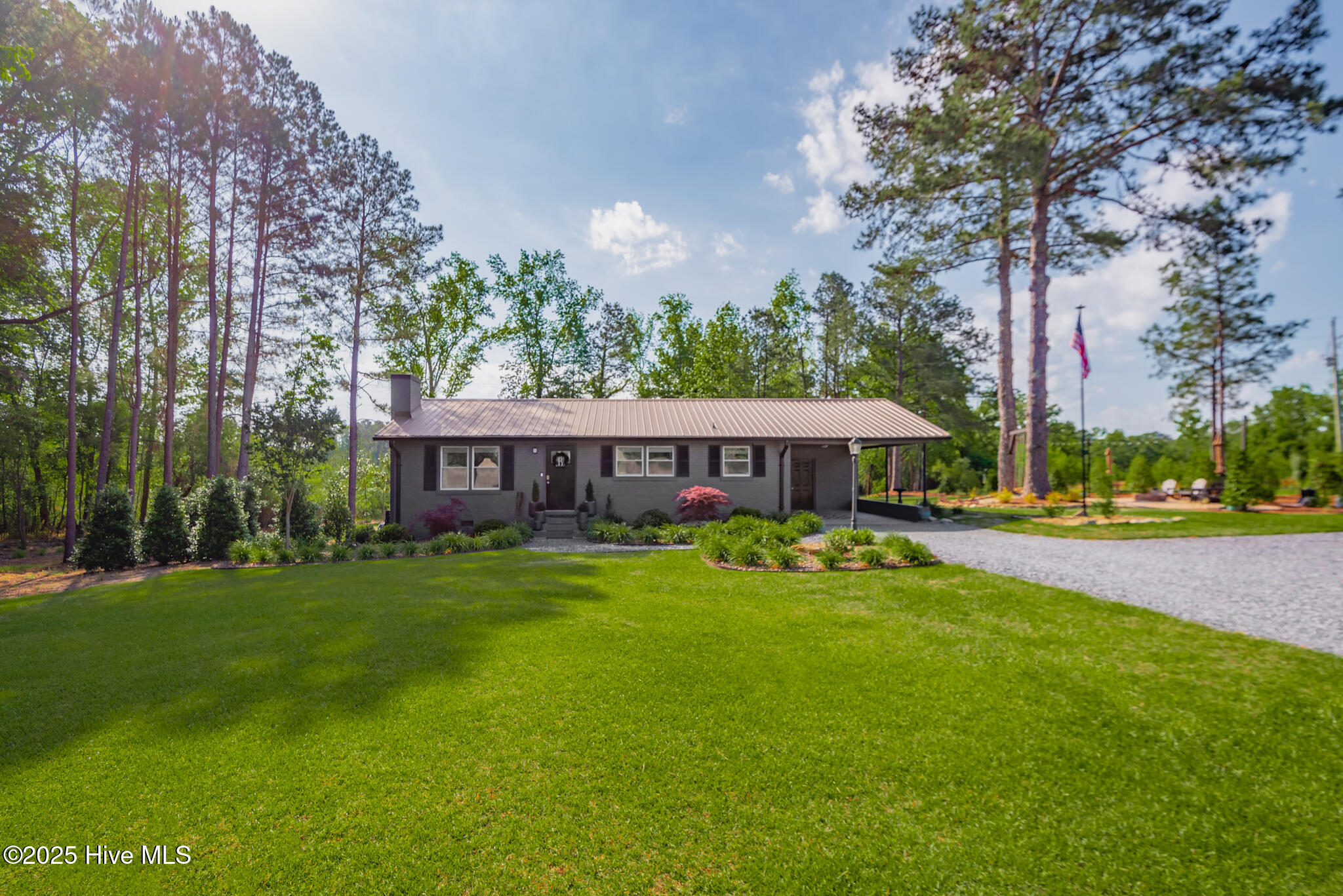 229 Rays Bridge Road Property Photo
