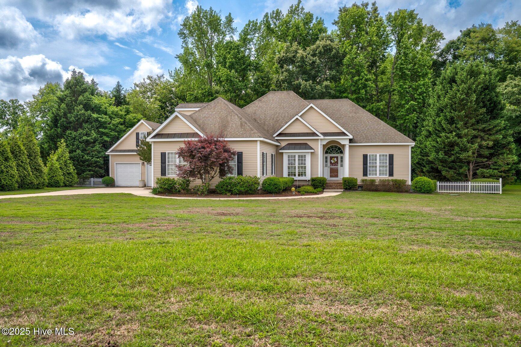 4109 Valley Drive Property Photo