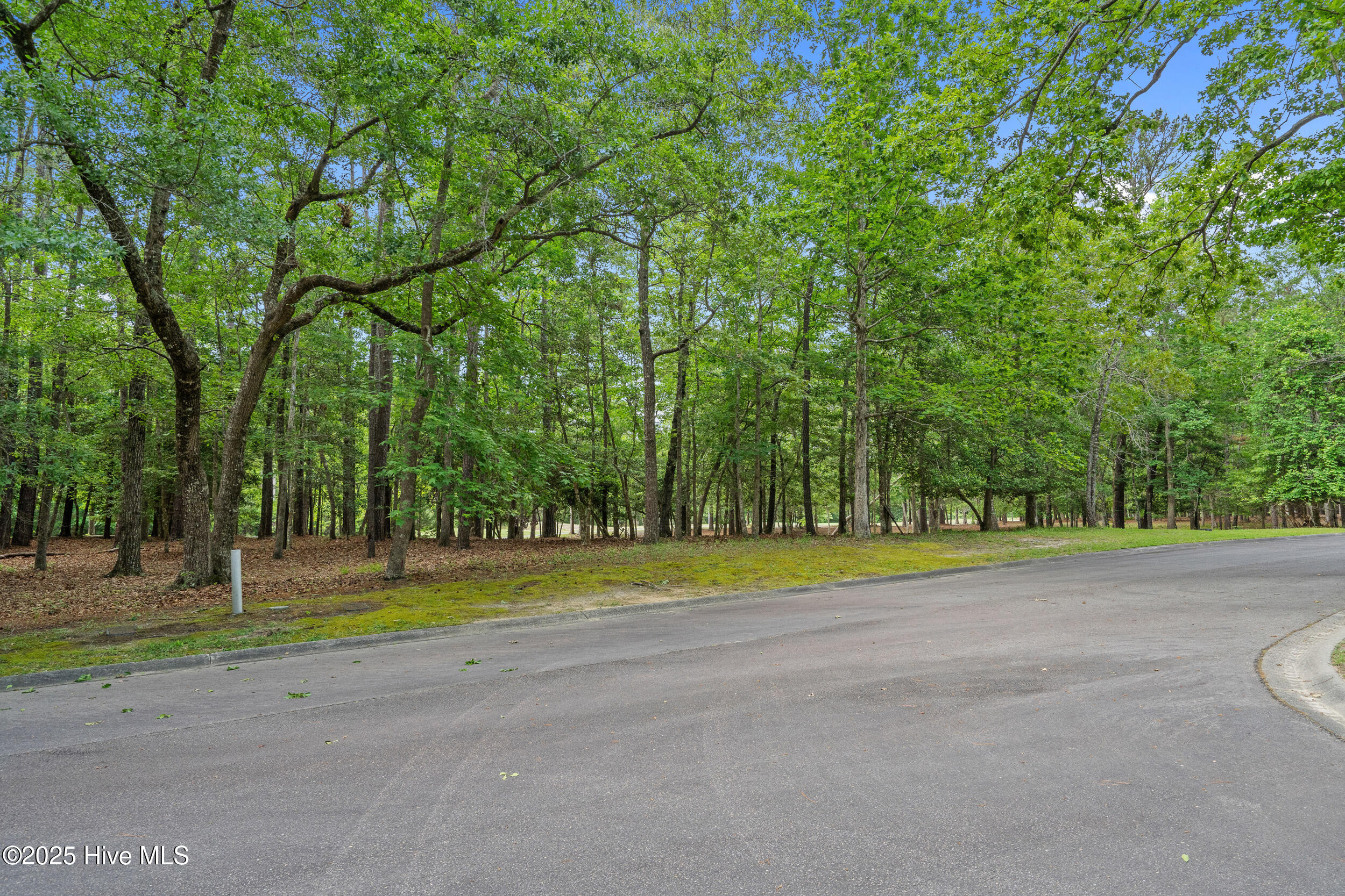 3525 Fairway Crest Drive Property Photo