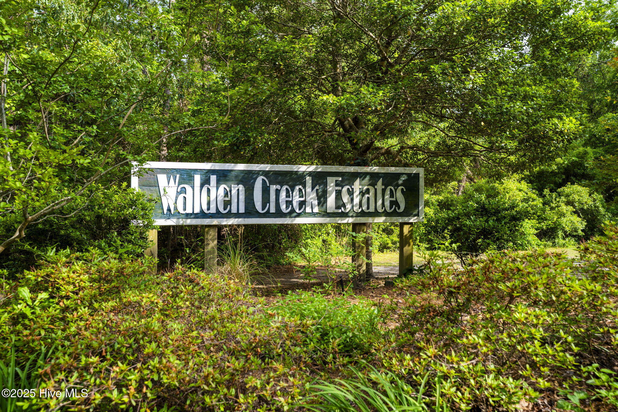 5239 Walden Court Property Photo 2