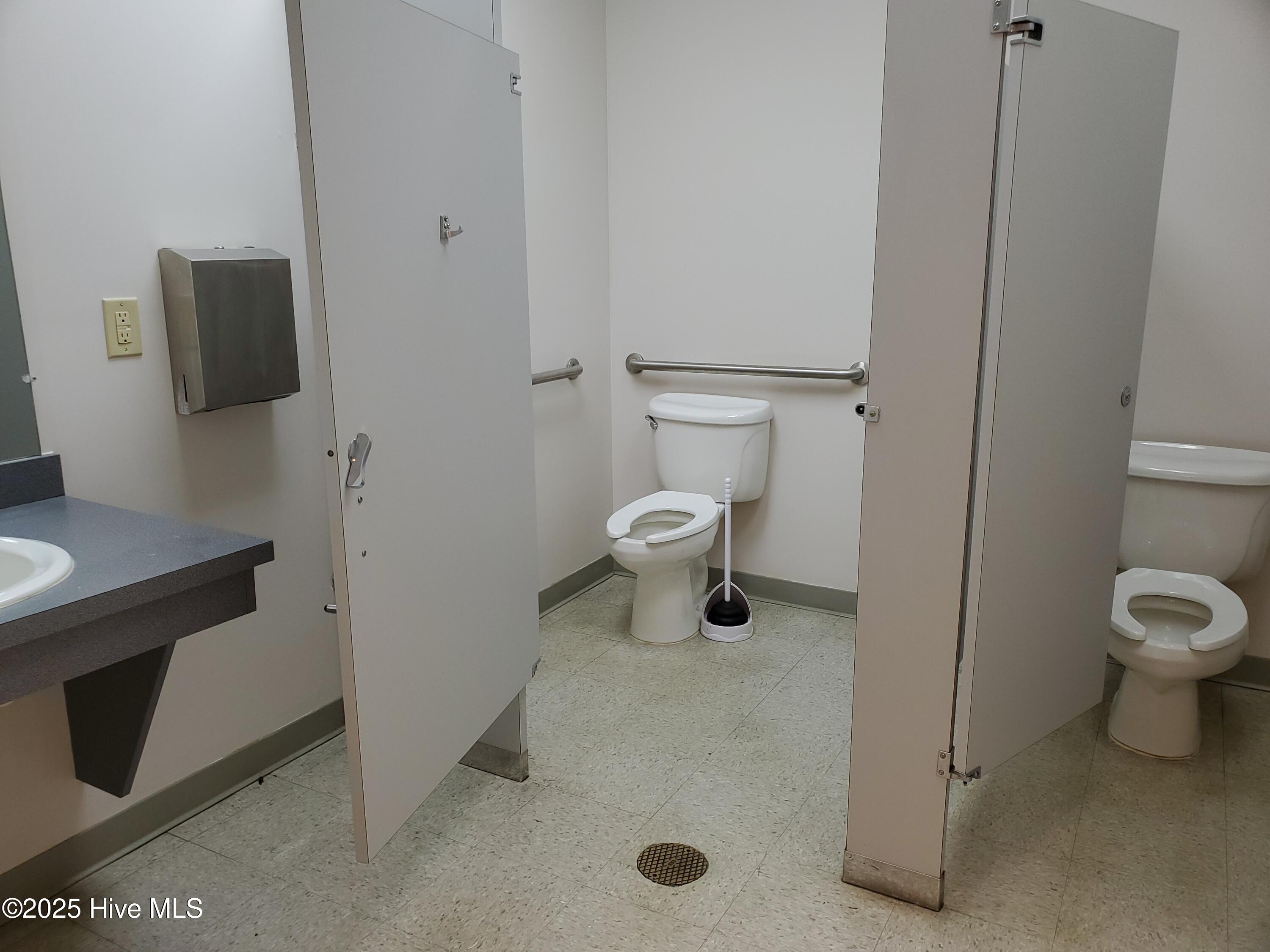 110 Branchwood Drive A Property Photo 17