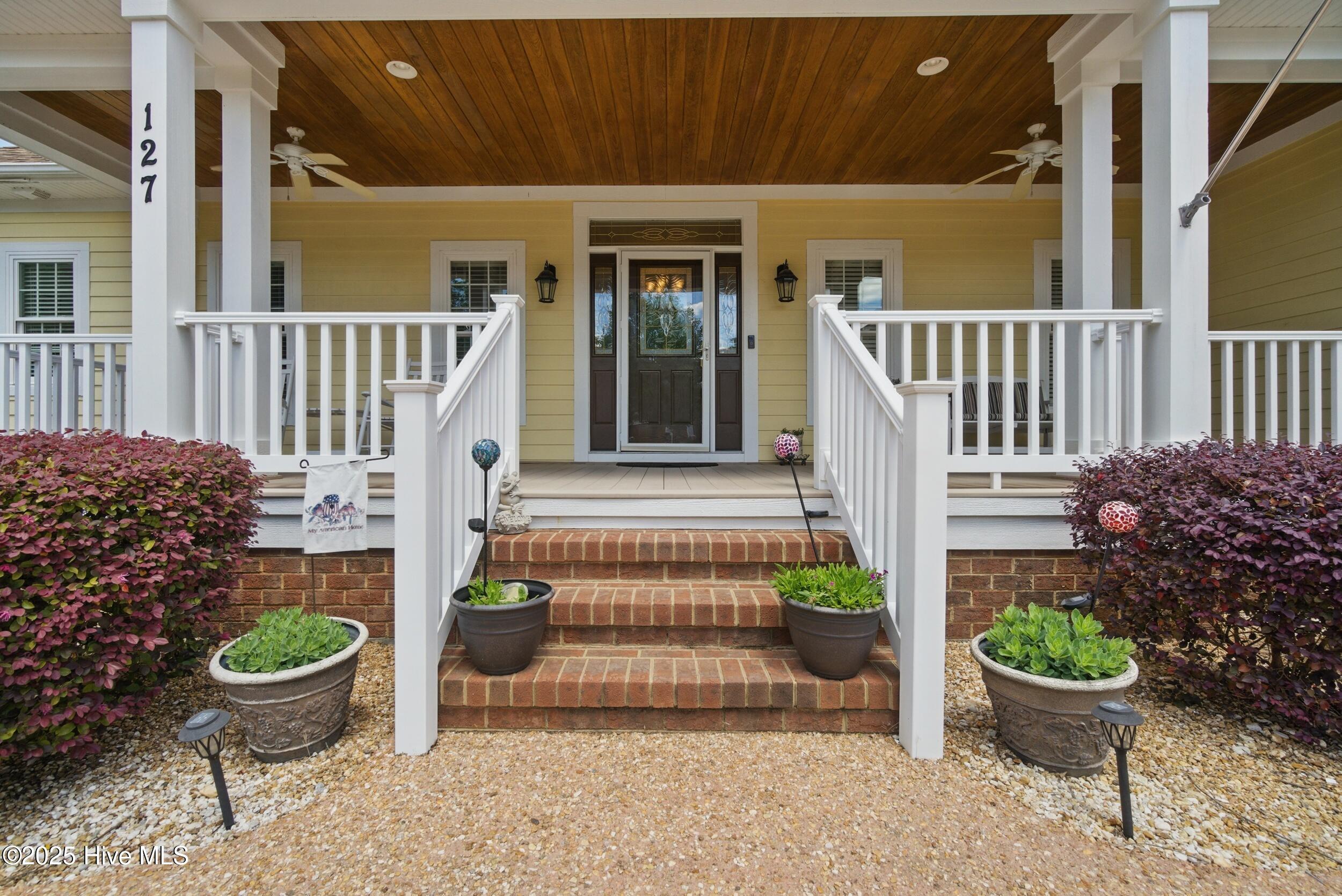 127 Meherrin River Drive Property Photo 3