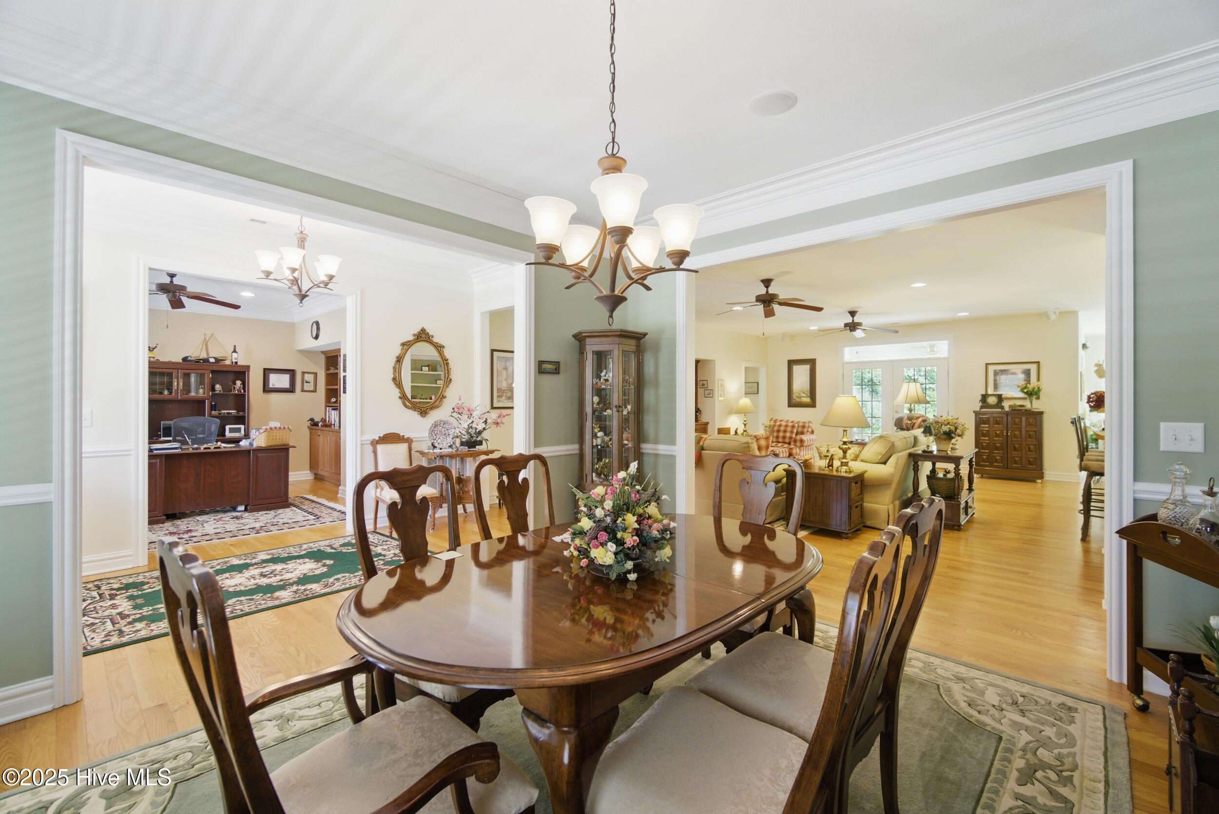 127 Meherrin River Drive Property Photo 8