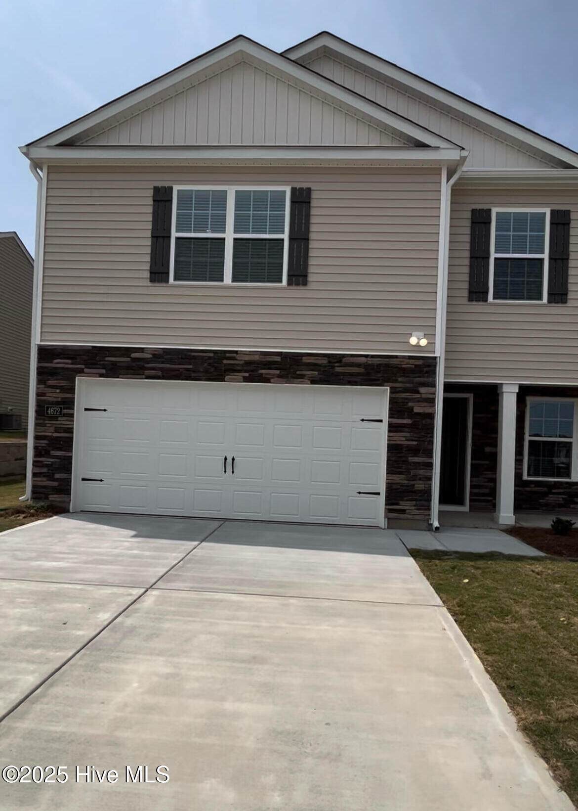 4672 Slatestone Drive Property Photo
