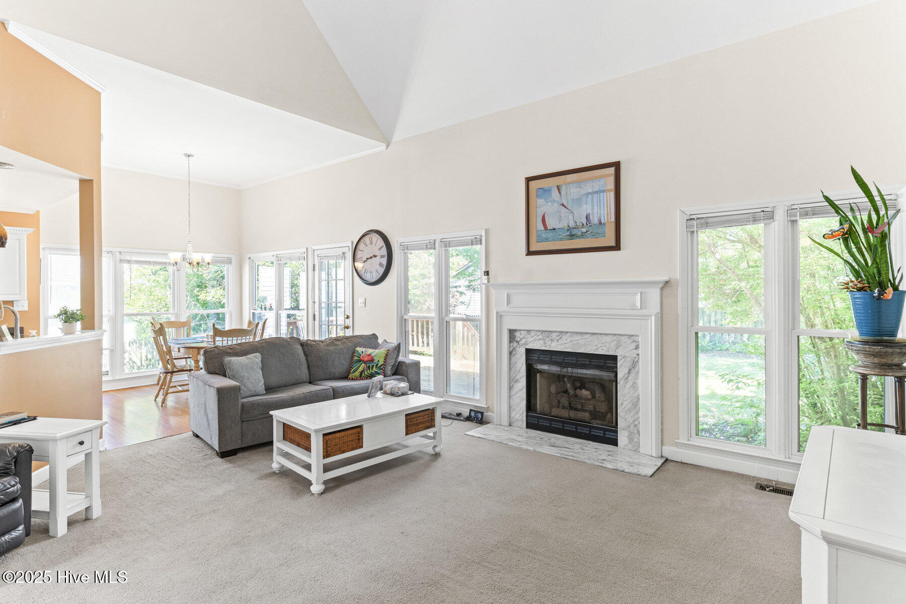5705 Woodduck Circle Property Photo 6