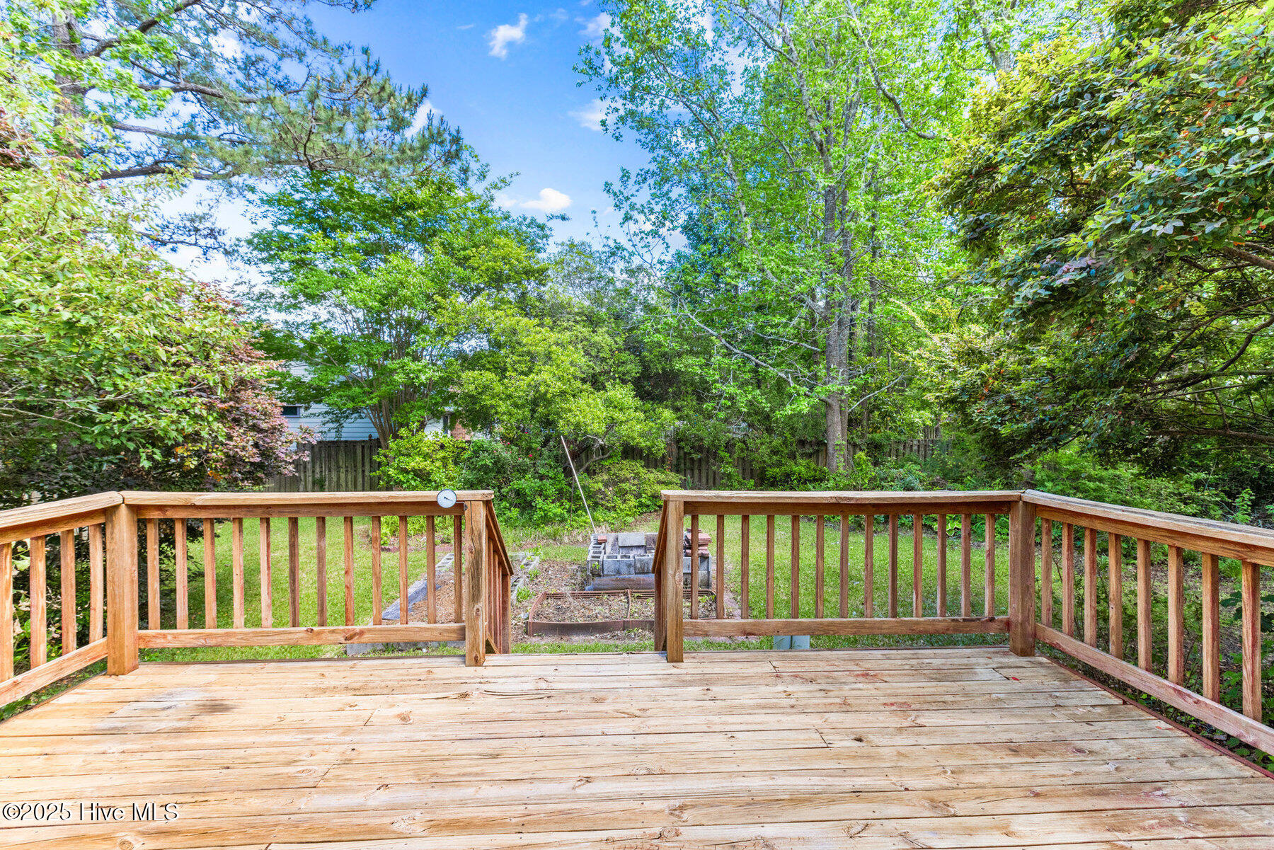 5705 Woodduck Circle Property Photo 9