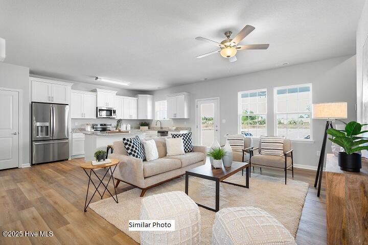 205 Apple Court Property Photo 5