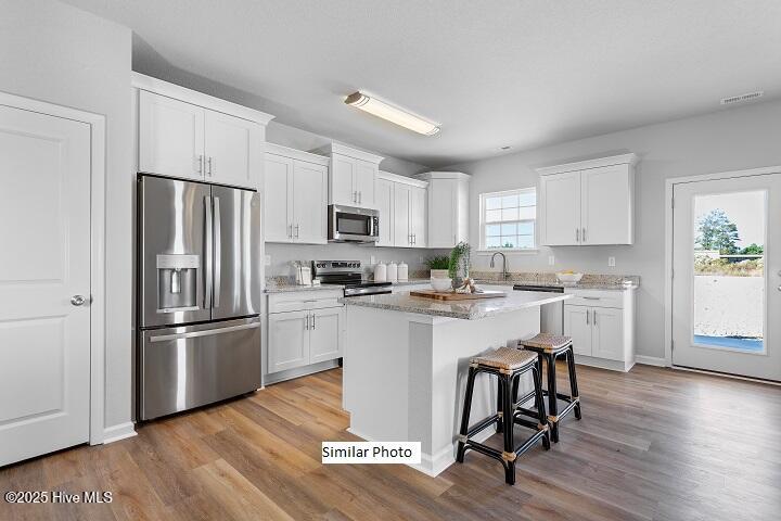 205 Apple Court Property Photo 8
