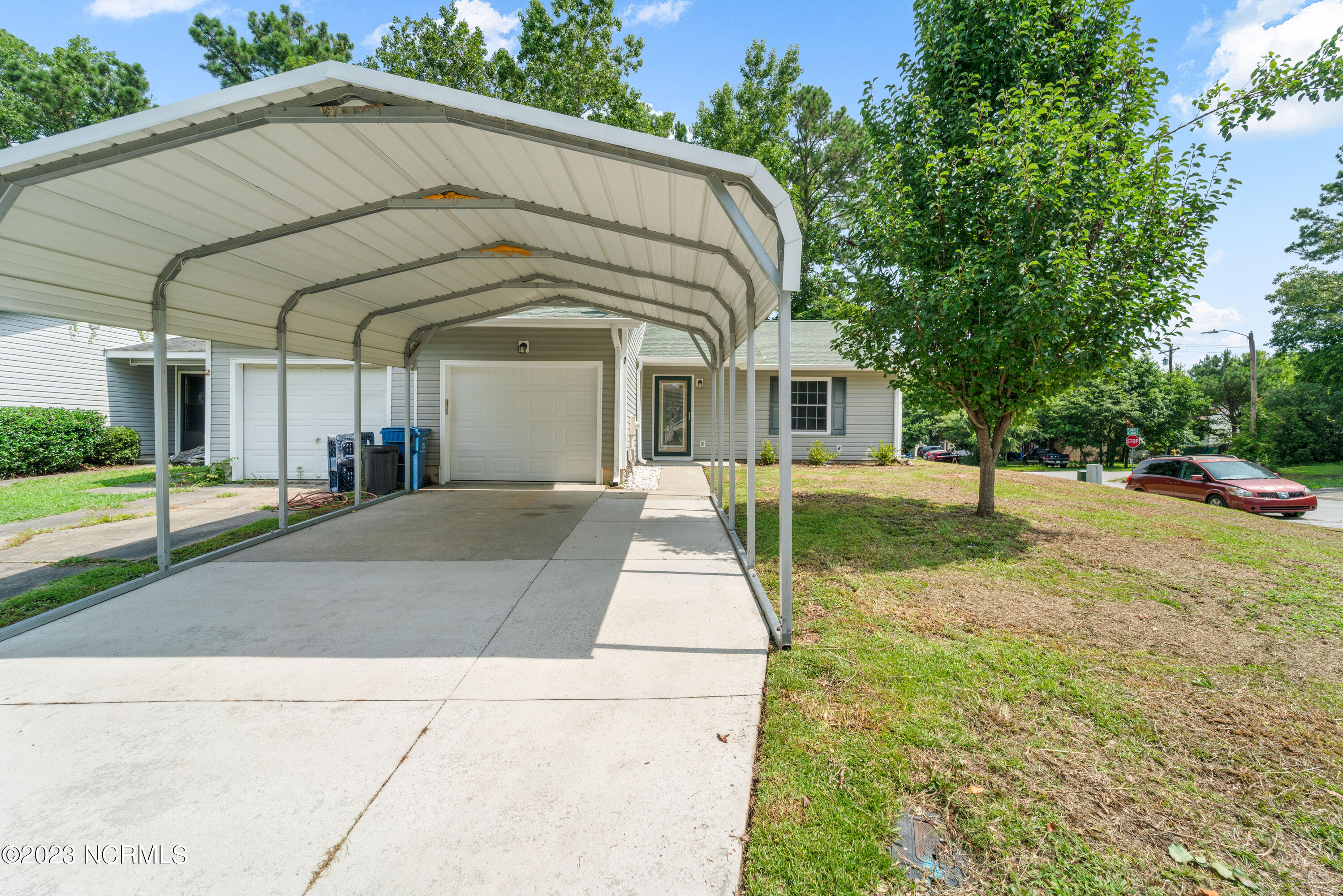 1 S Onsville Place Property Photo