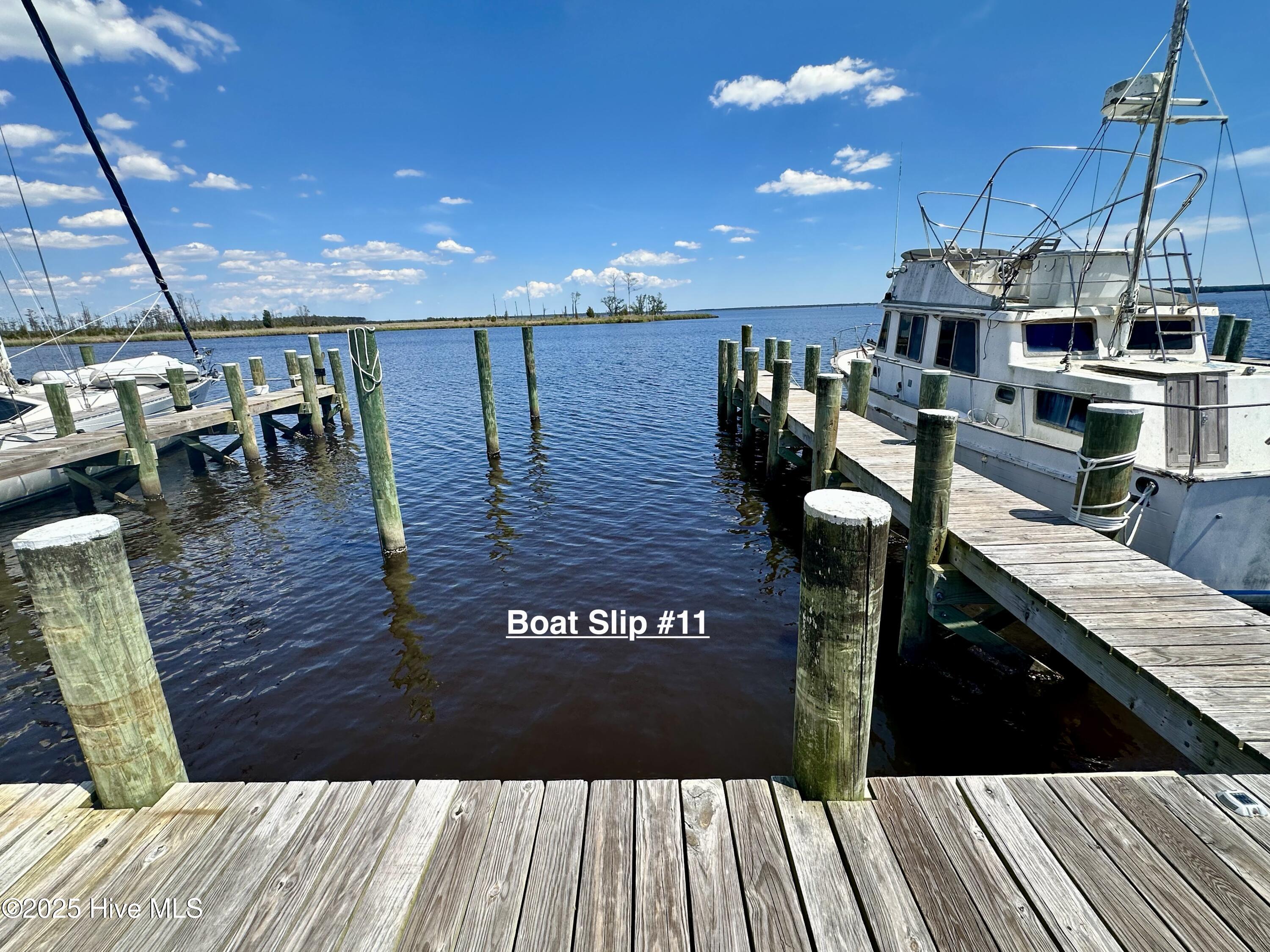 110 Spinnaker Road Property Photo