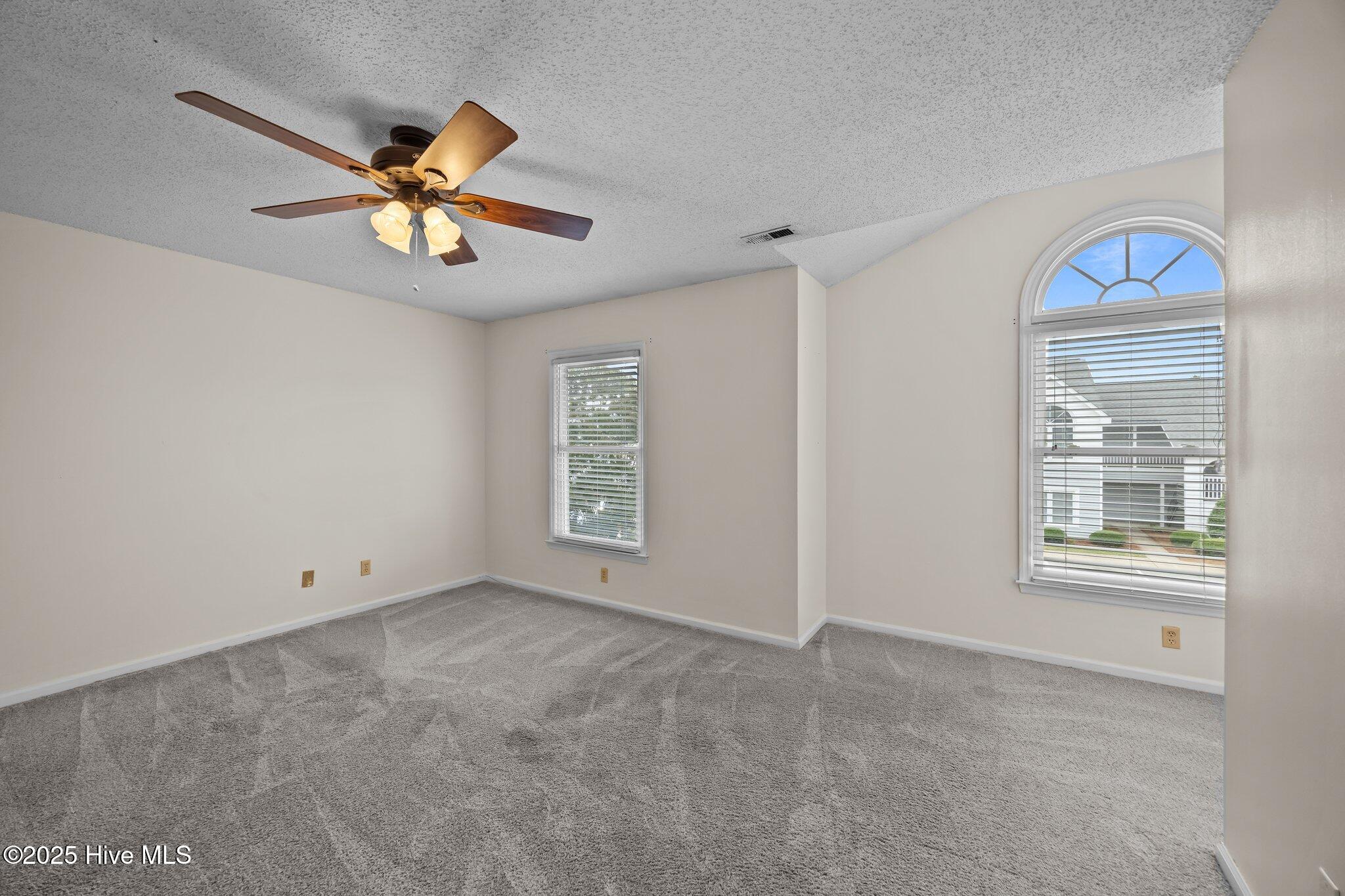 123 W Victoria Court F Property Photo 11