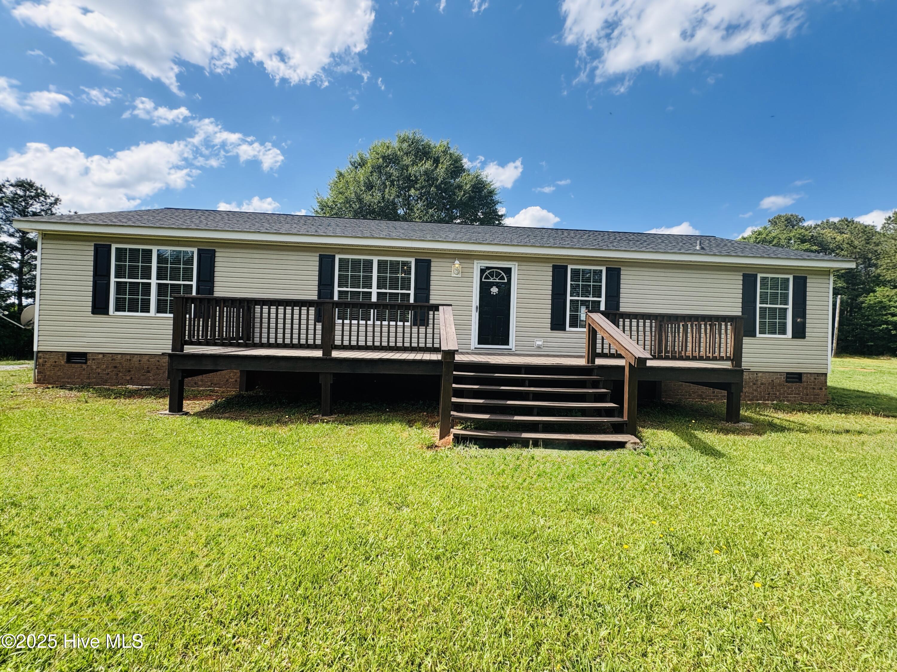 106 Haywood Country Drive Property Photo
