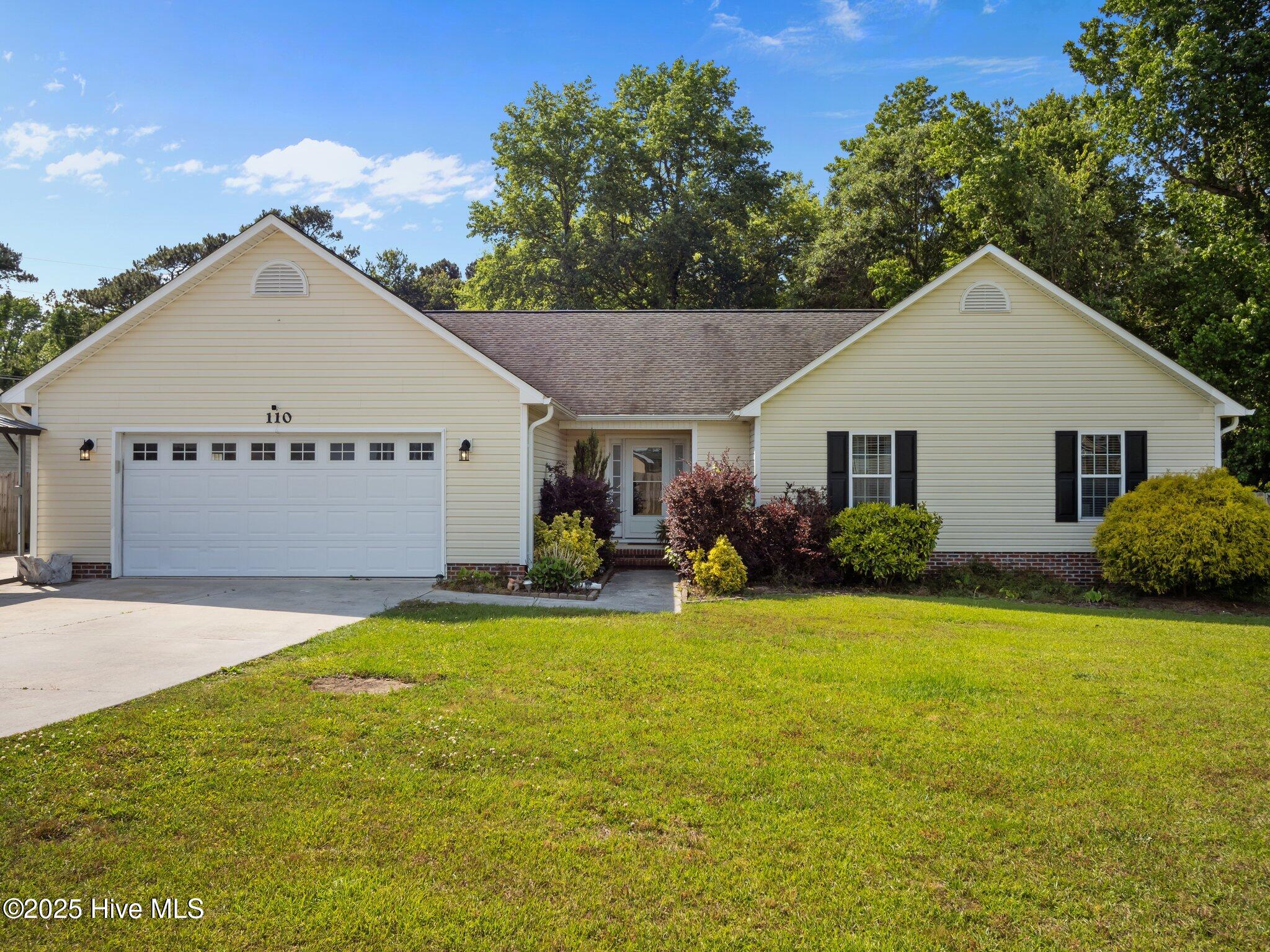 110 Blue Haven Drive Property Photo 1