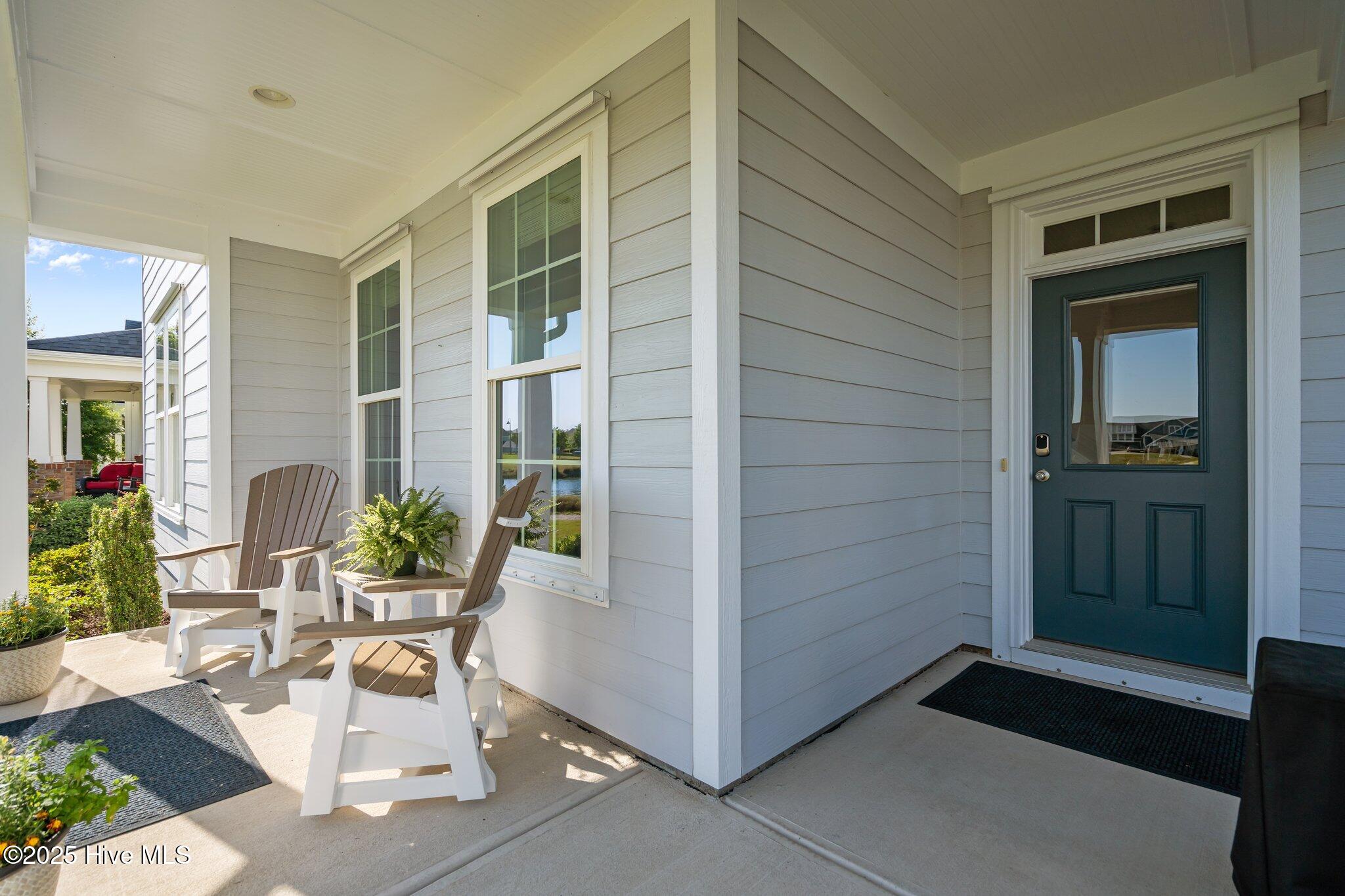 4751 Waves Pointe Property Photo 3