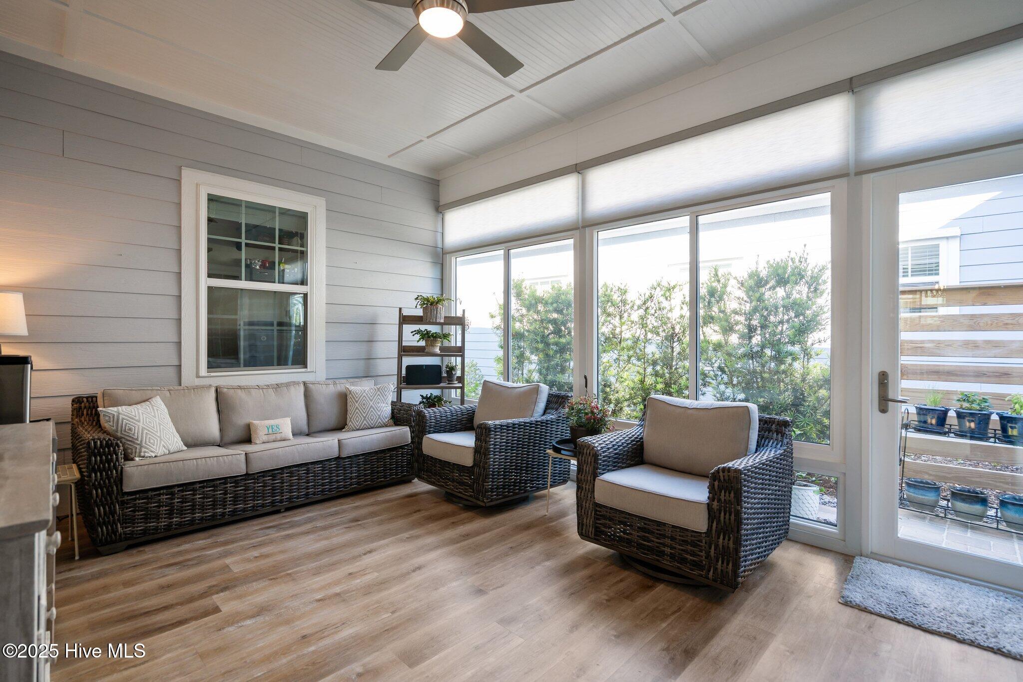 4751 Waves Pointe Property Photo 9