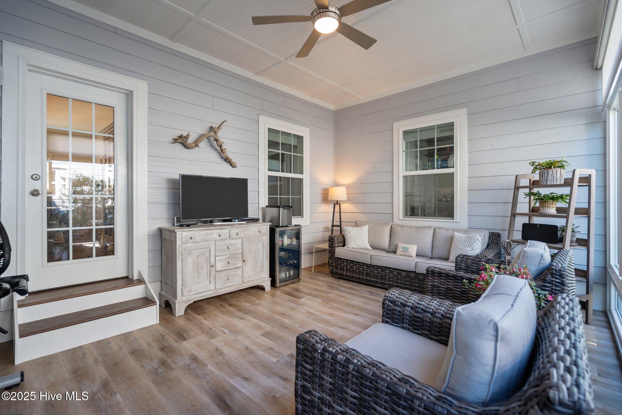 4751 Waves Pointe Property Photo 30