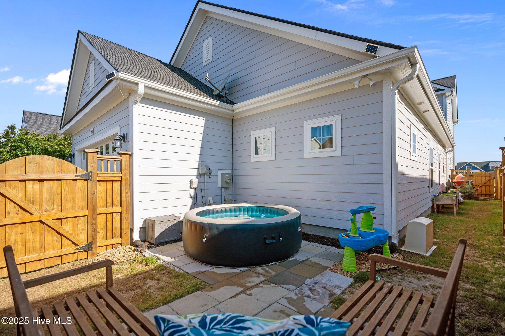 4751 Waves Pointe Property Photo 49