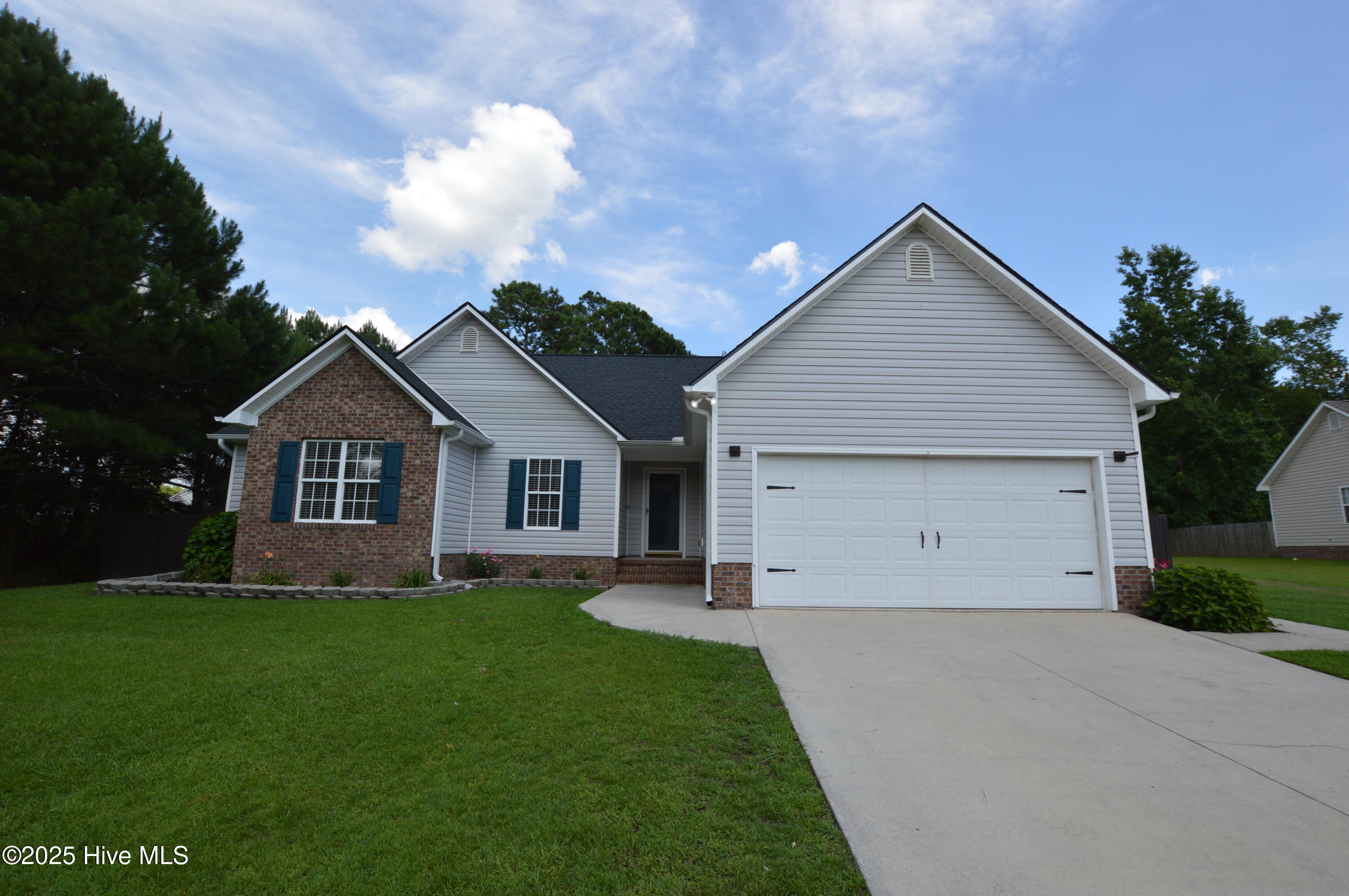 120 Walnut Hills Drive Property Photo
