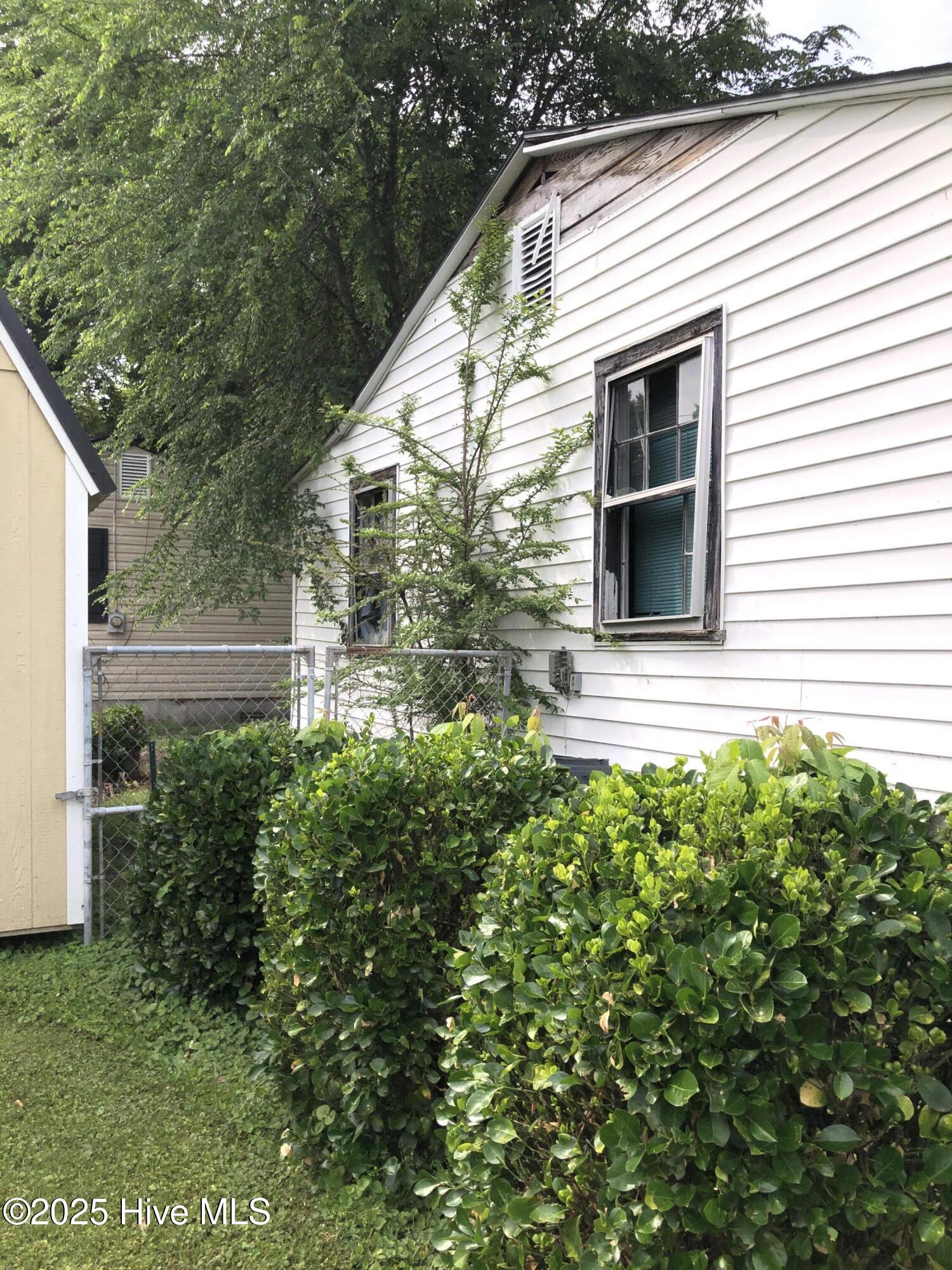1414 Greenwood Street Property Photo