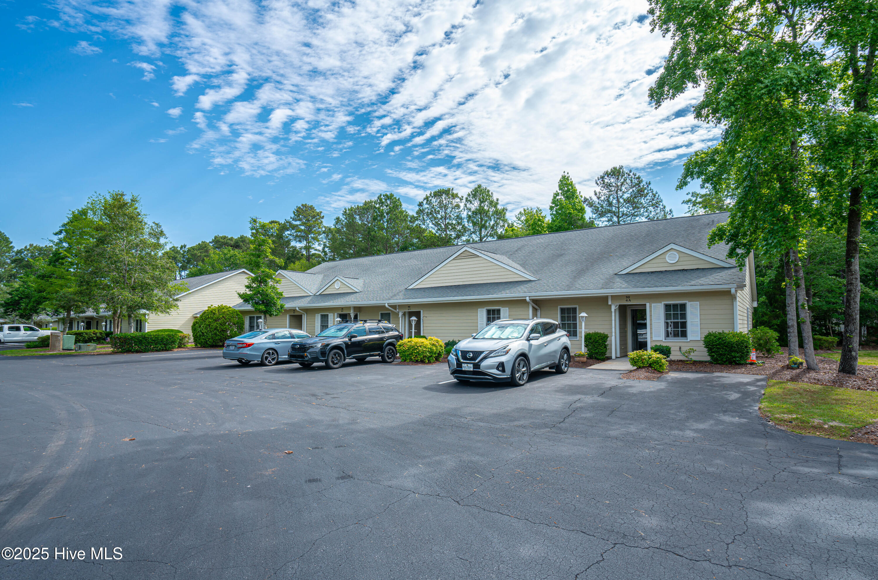 90 Clubhouse Road 4a Property Photo 1