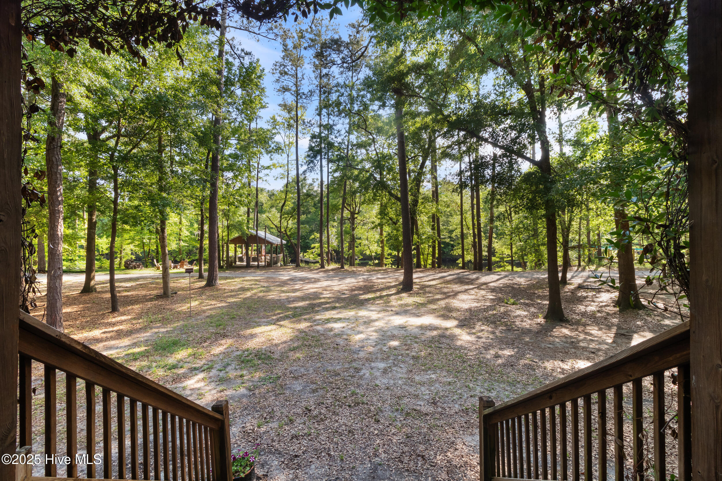 901 Riverview Drive Property Photo 9