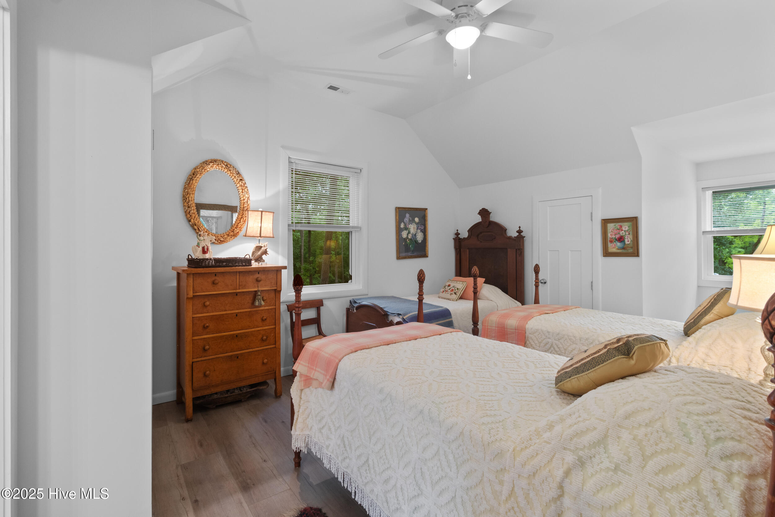 901 Riverview Drive Property Photo 41