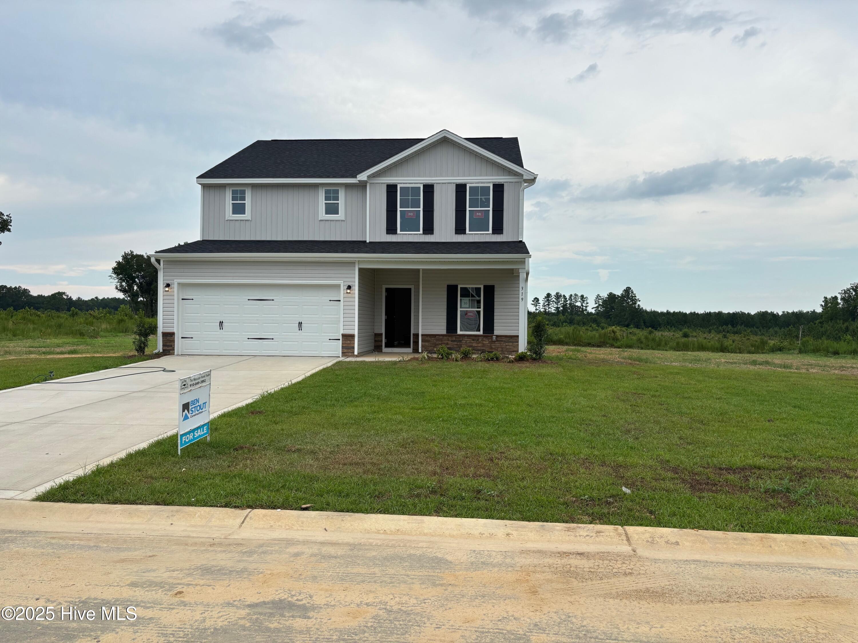 319 Palomo Place Property Photo 1