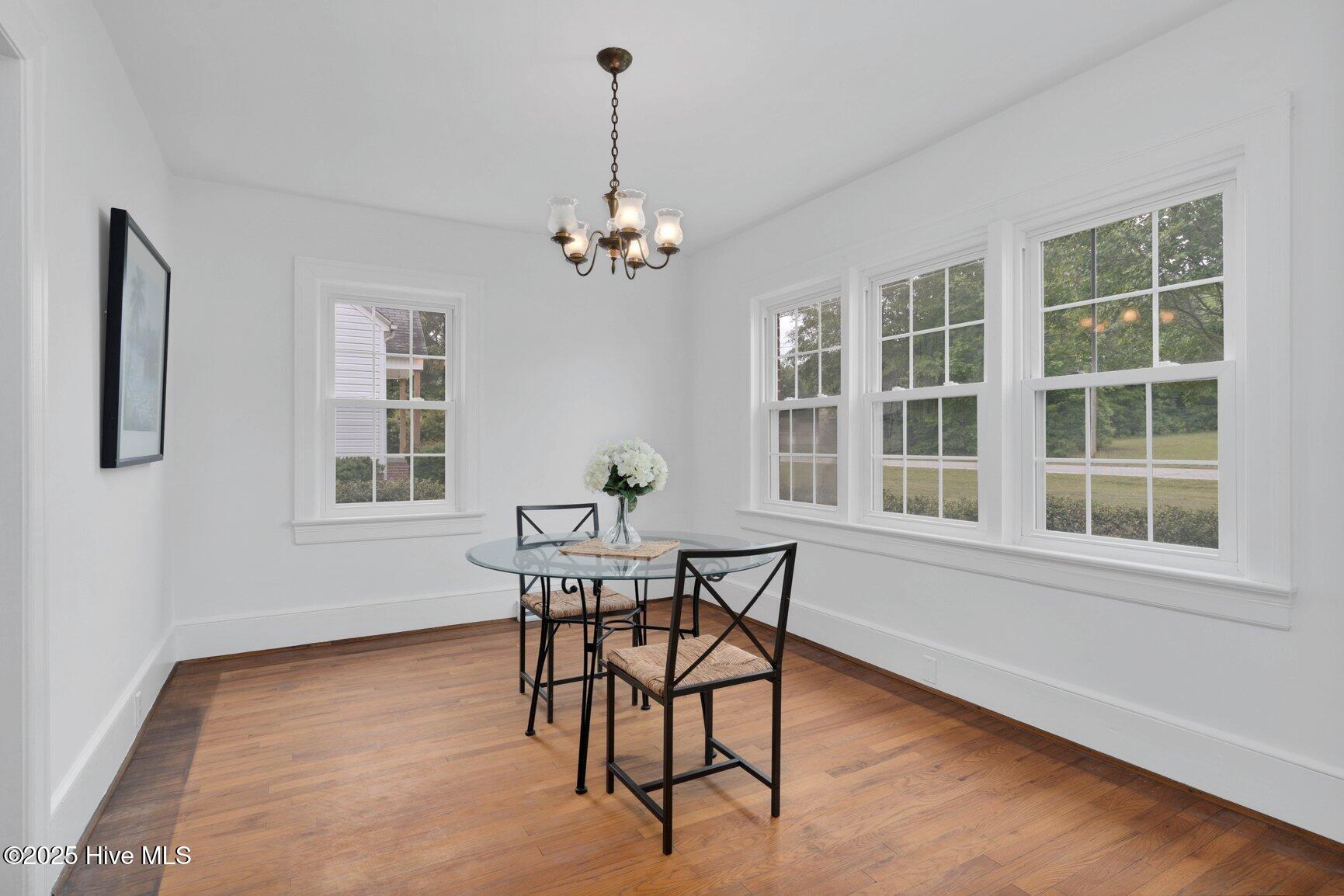 701 E Nash Street Property Photo 6