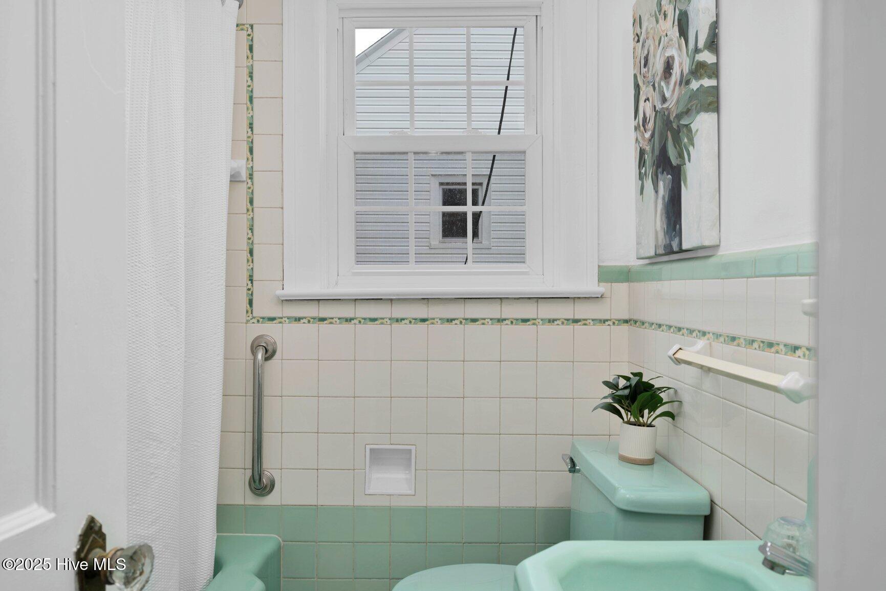 701 E Nash Street Property Photo 10