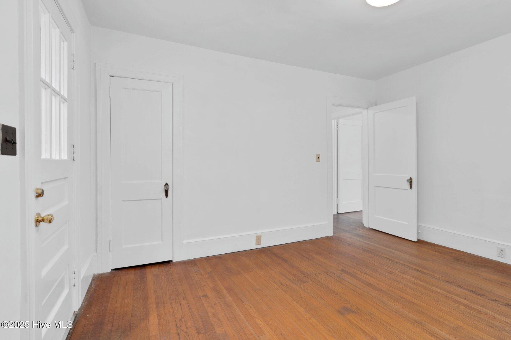 701 E Nash Street Property Photo 13