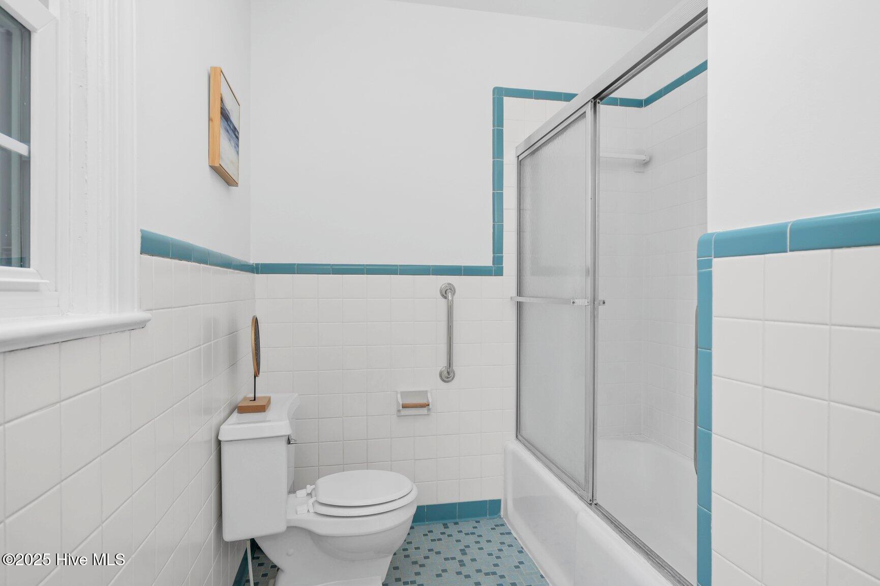 701 E Nash Street Property Photo 17