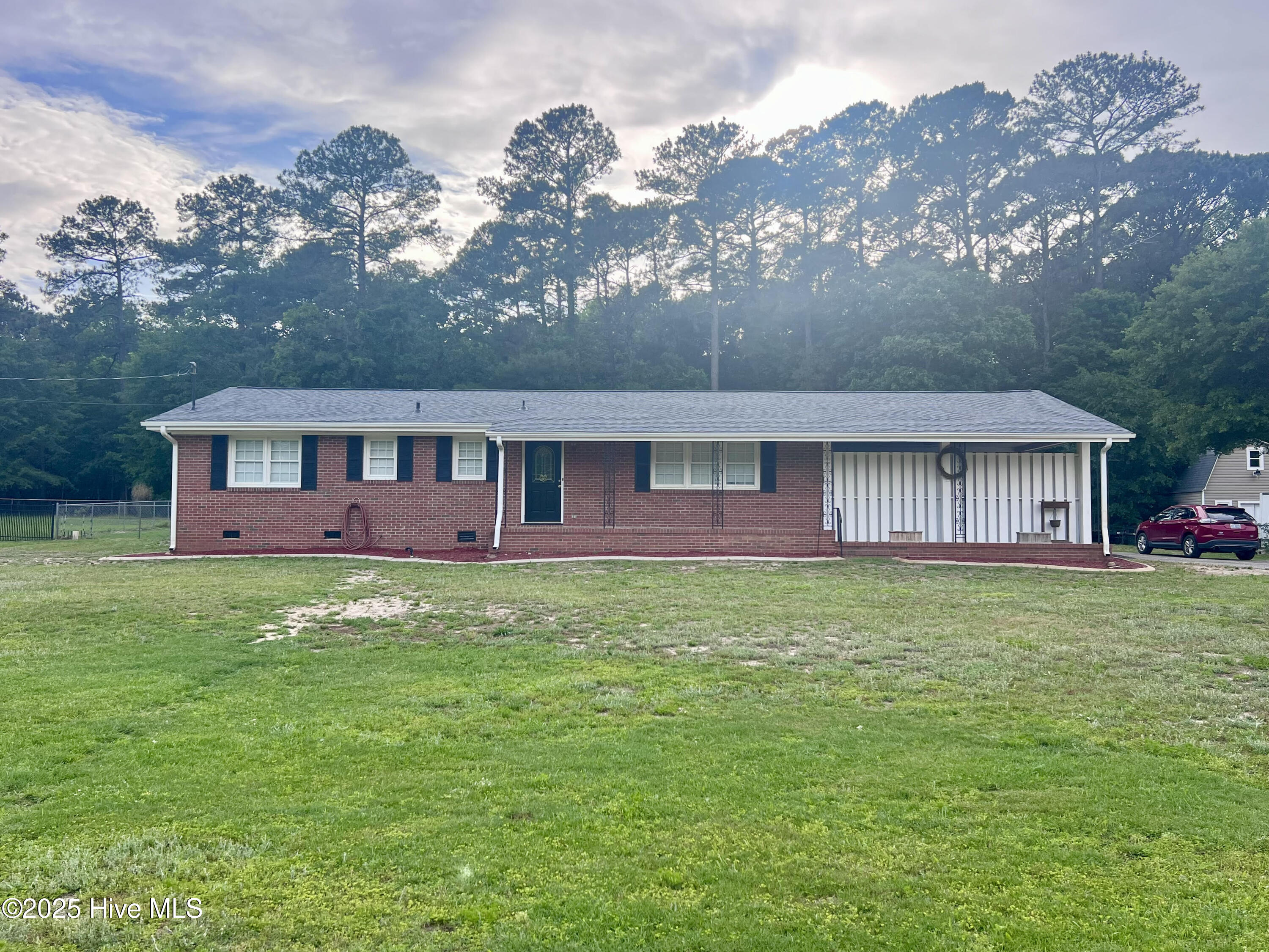 617 Ridge Drive Property Photo