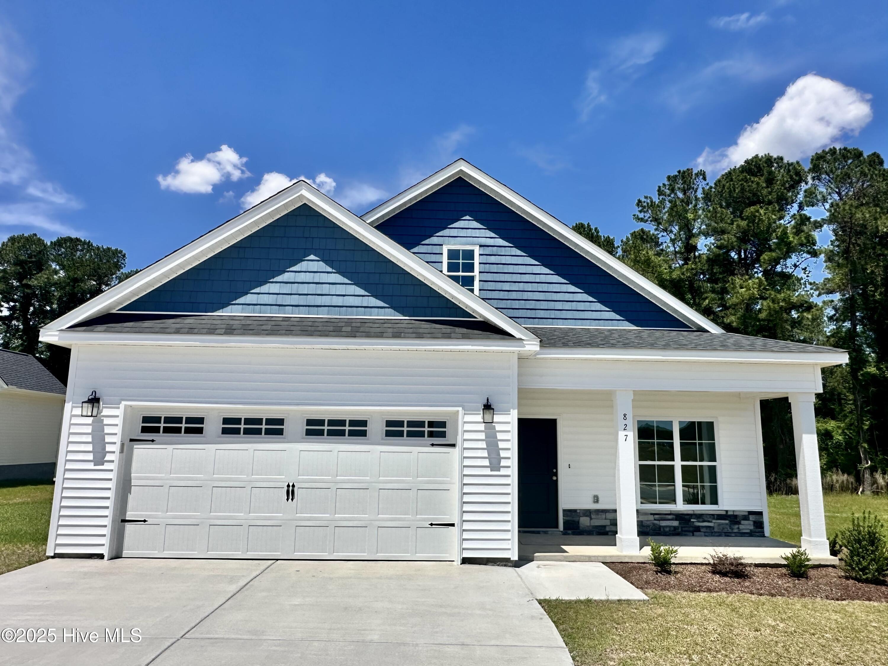 827 Fairway Road Property Photo