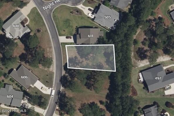 609 Riverwood Drive Property Photo 1