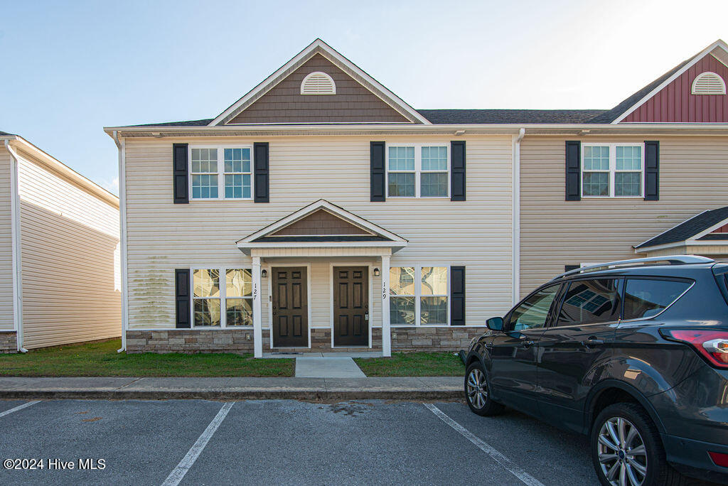 129 Cornerstone Drive Property Photo