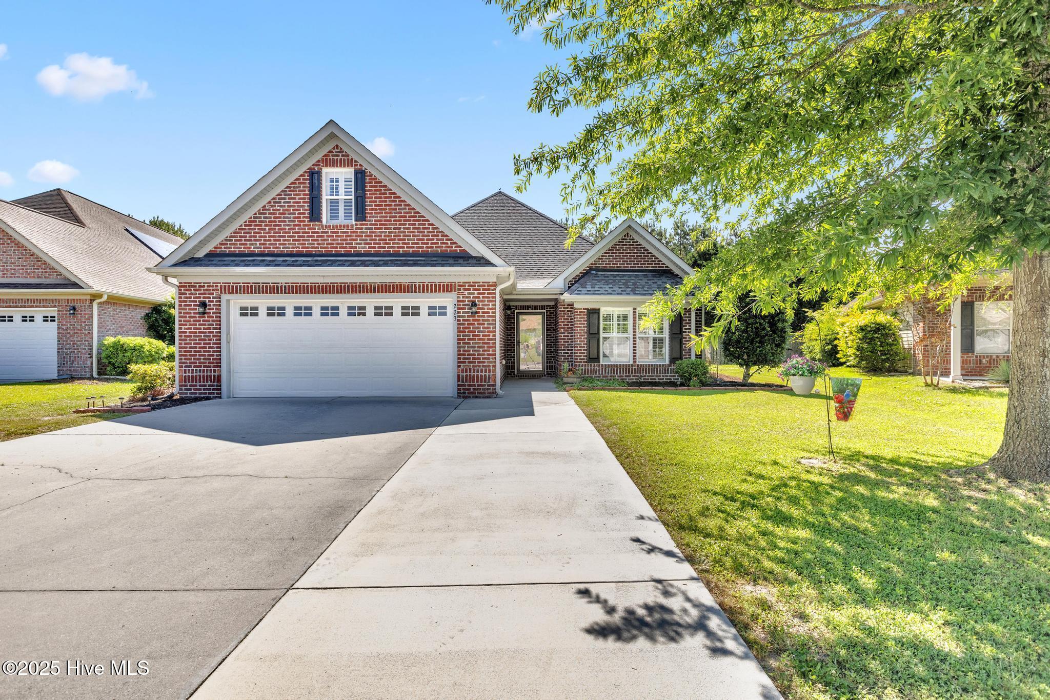 223 Silver Creek Loop Property Photo 1
