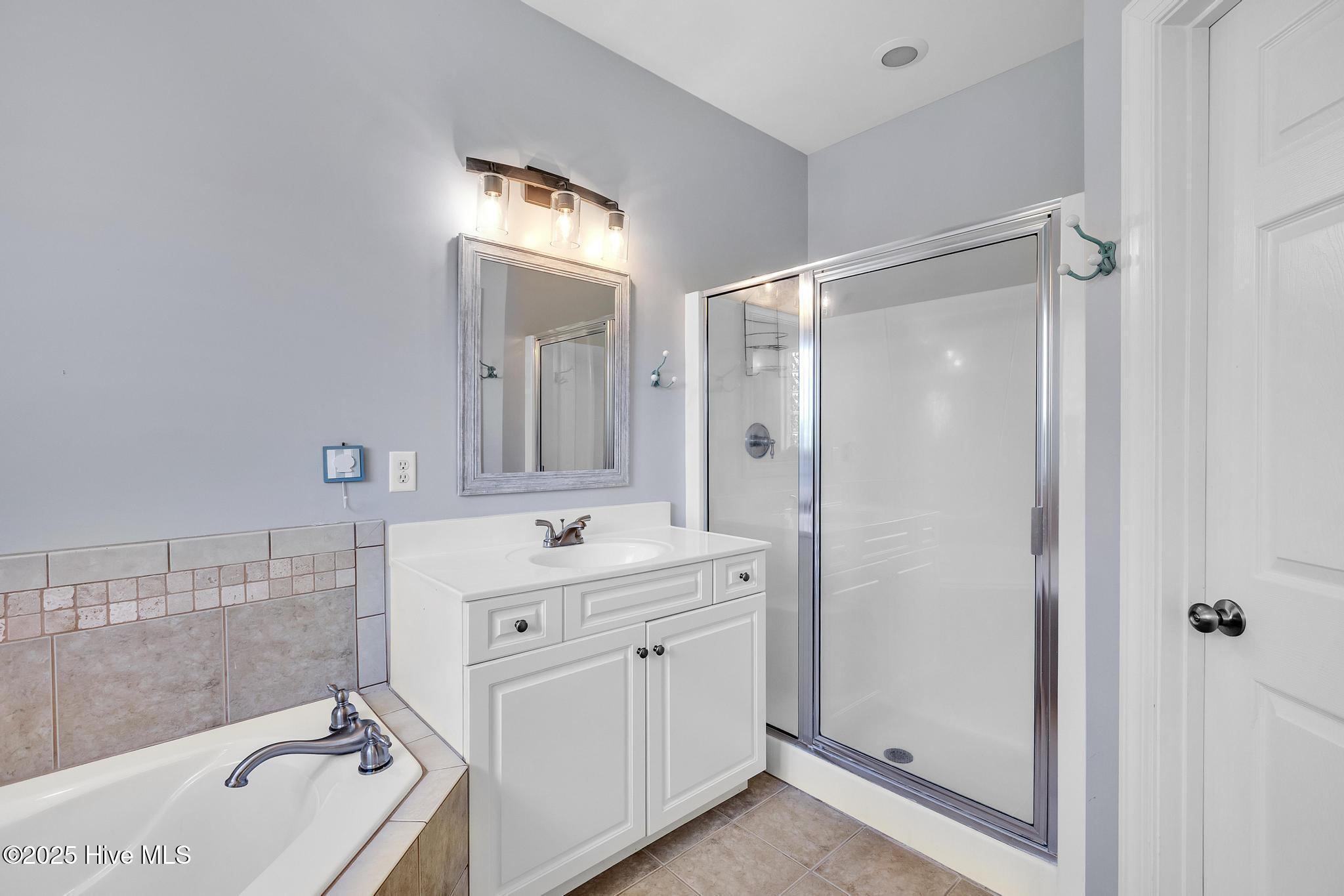 223 Silver Creek Loop Property Photo 18